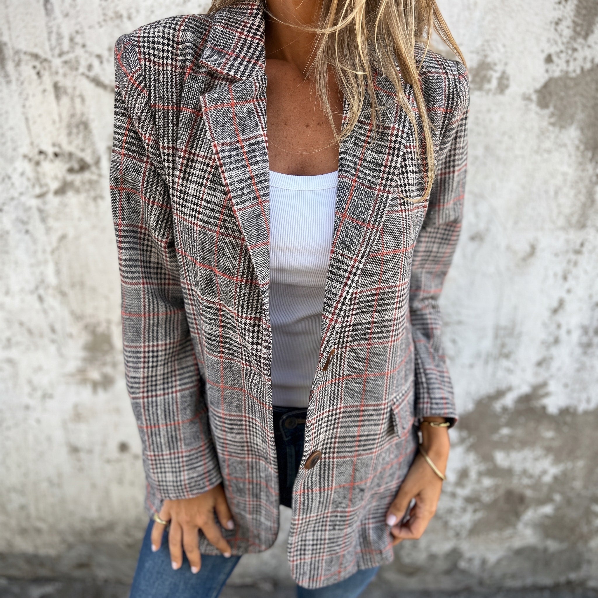 Sophie - Women's Tailored Double-Breasted Check Blazer