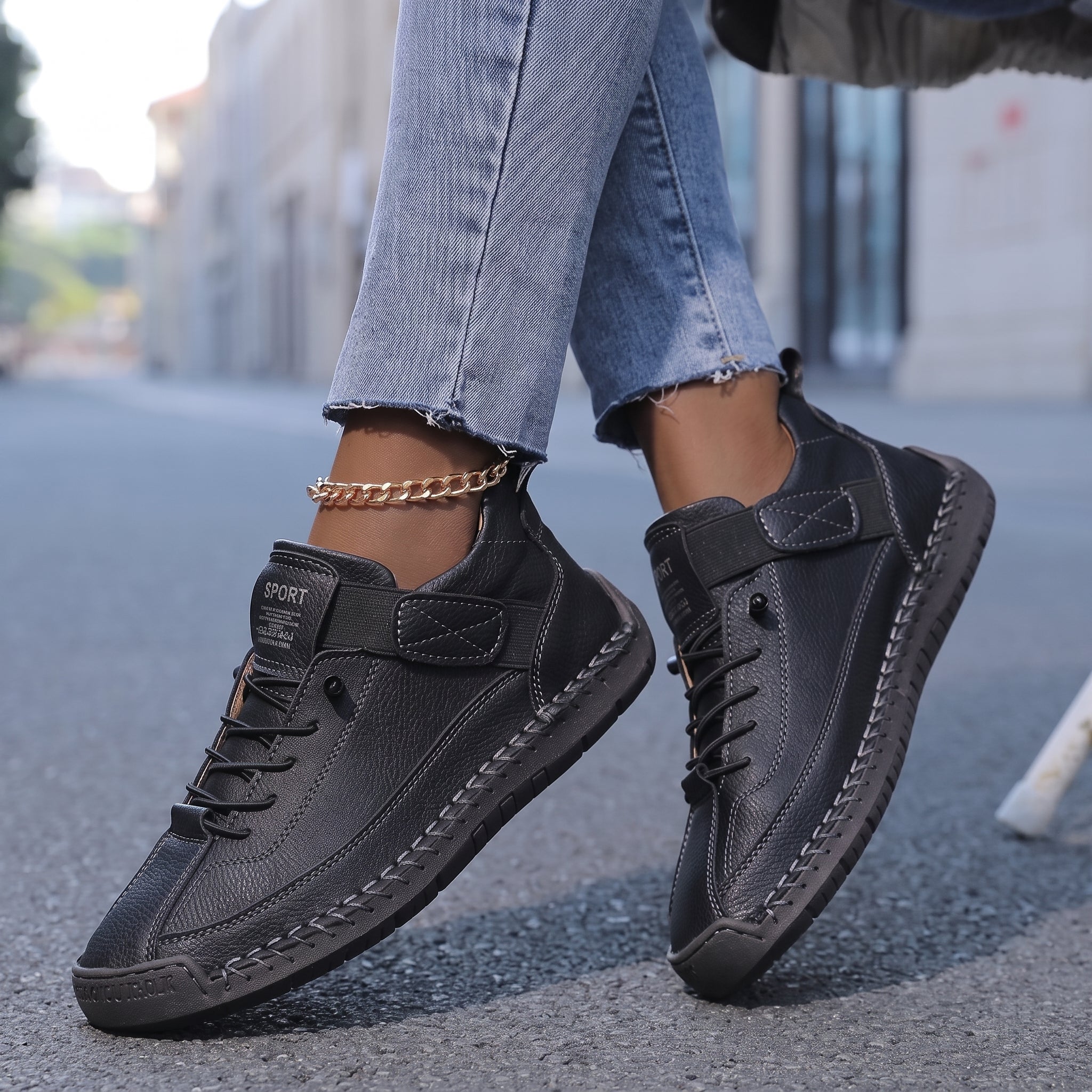 Jonas - Women's Orthopaedic Low-Top Trainers