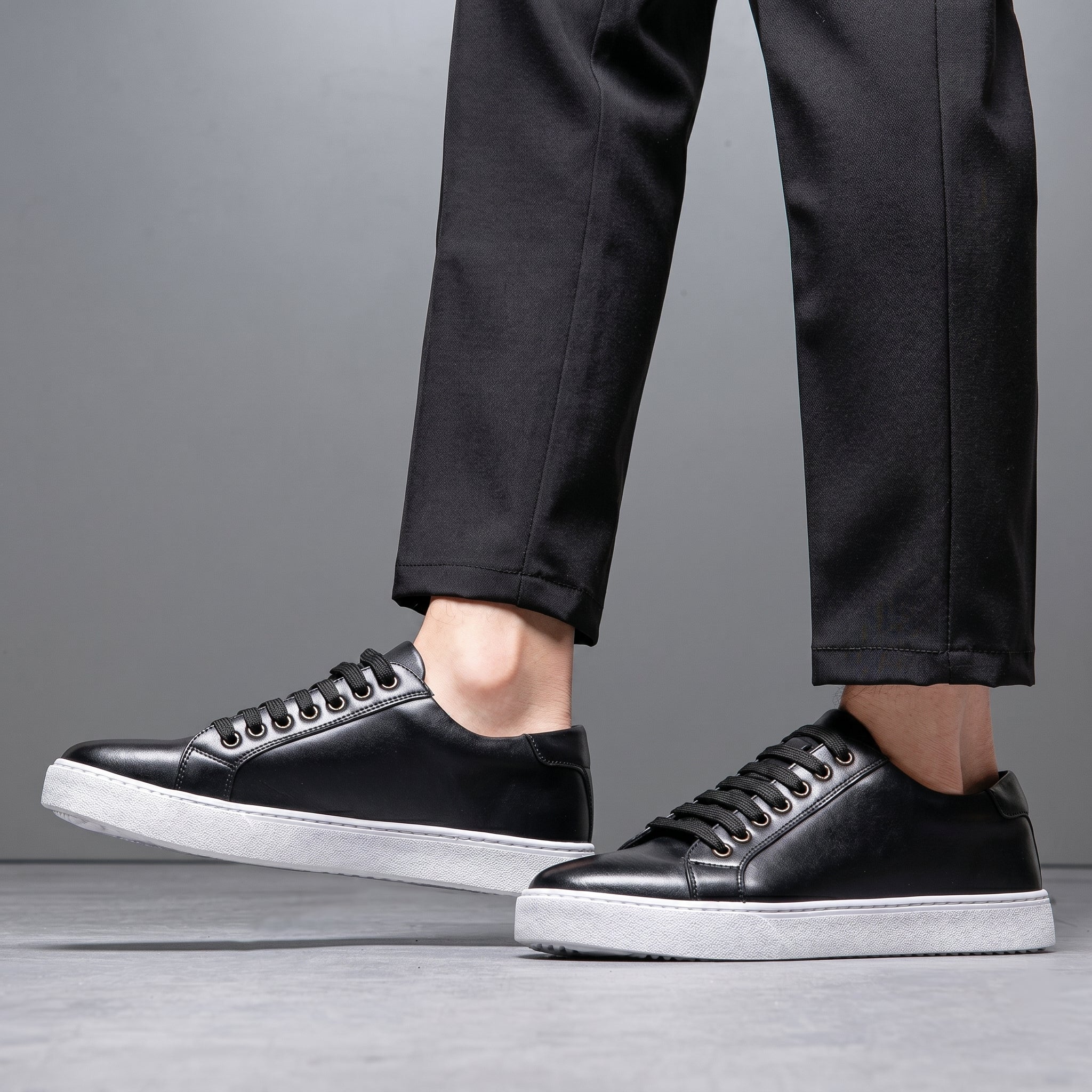 Jonas - Men's Classic Minimalist Low-Top Trainers