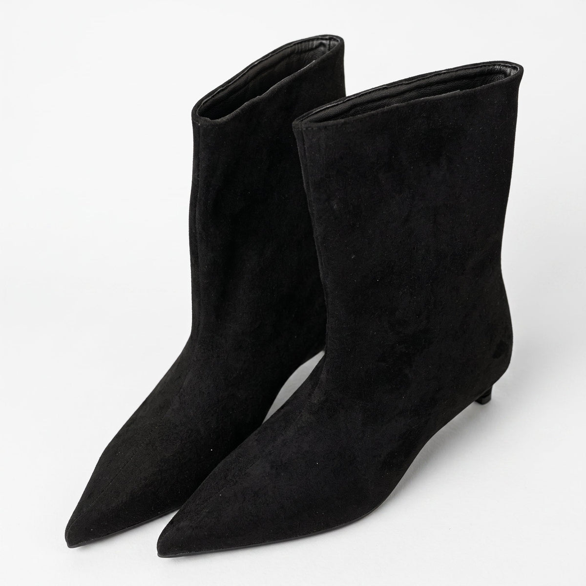 Alice - Women's Pointed Toe Kitten Heel Ankle Boots - Boots - Black - Davies & Cooper