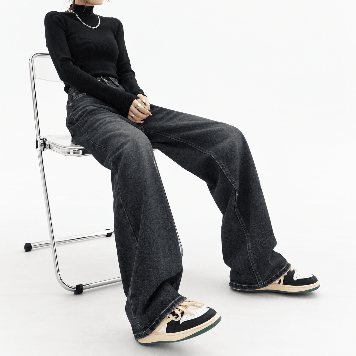 Amelia - Women's High-Waisted Wide-Leg Baggy Jeans with Dark Vintage Wash - Jeans - Black - Davies & Cooper