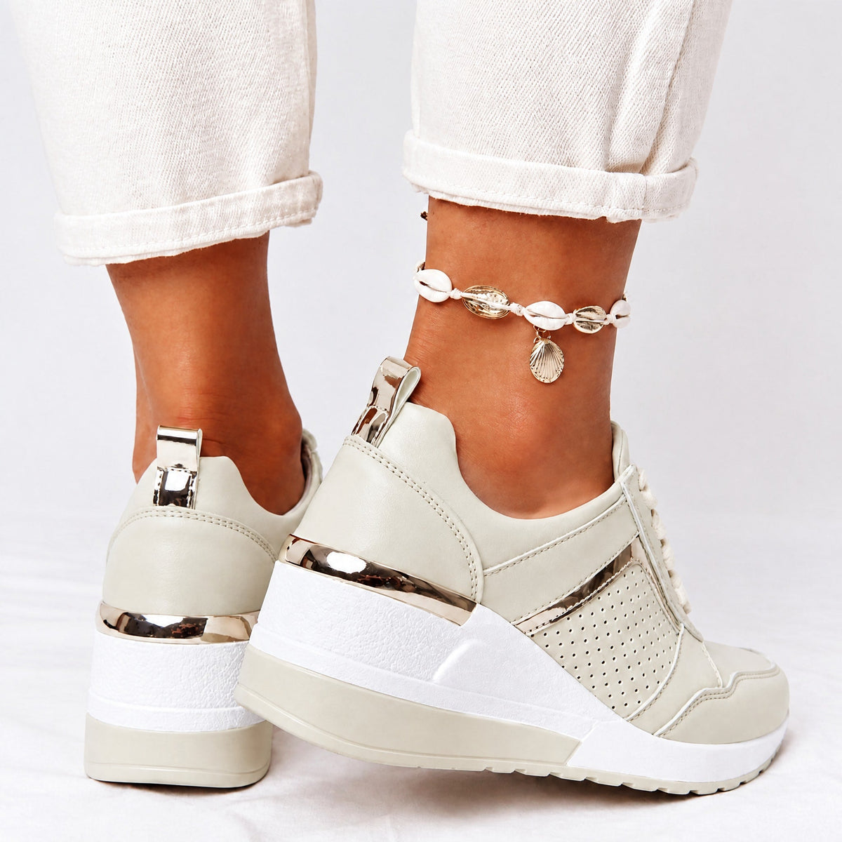 Amelia - Women's Orthopaedic Wedge Trainers with Metallic Panel Detail - Sneakers - Beige - Davies & Cooper