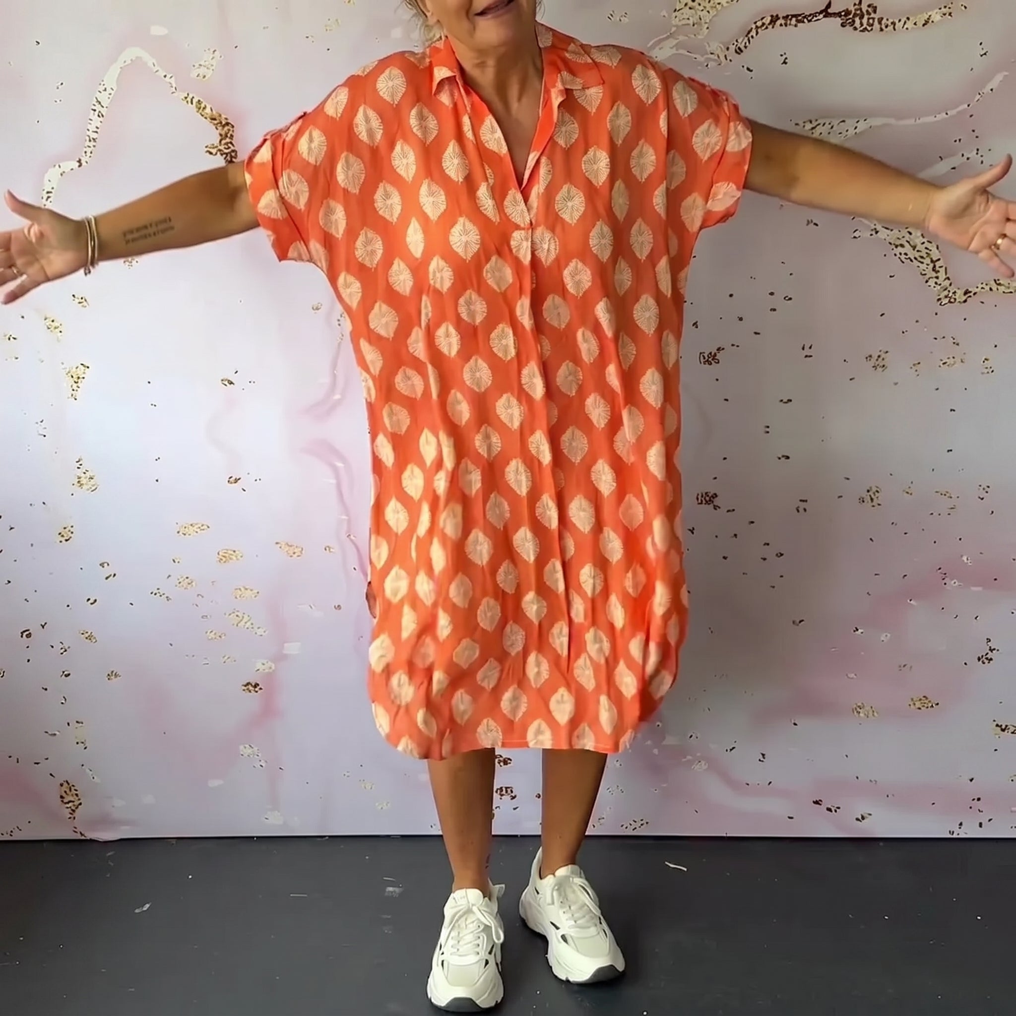 Carina - Women's Summer Print Short Sleeve Midi Dress - Midi Dress - Orange - Davies & Cooper