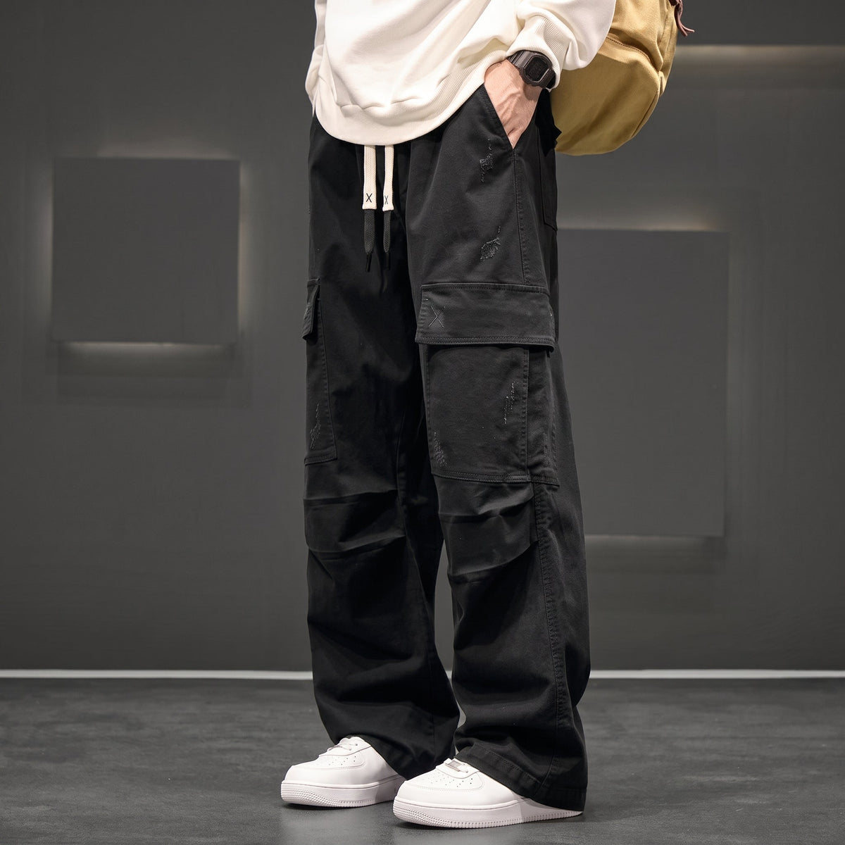 Charlie - Men's Wide-Leg Cargo Trousers with Drawstring Waist - Cargo Pants - Black - Davies & Cooper