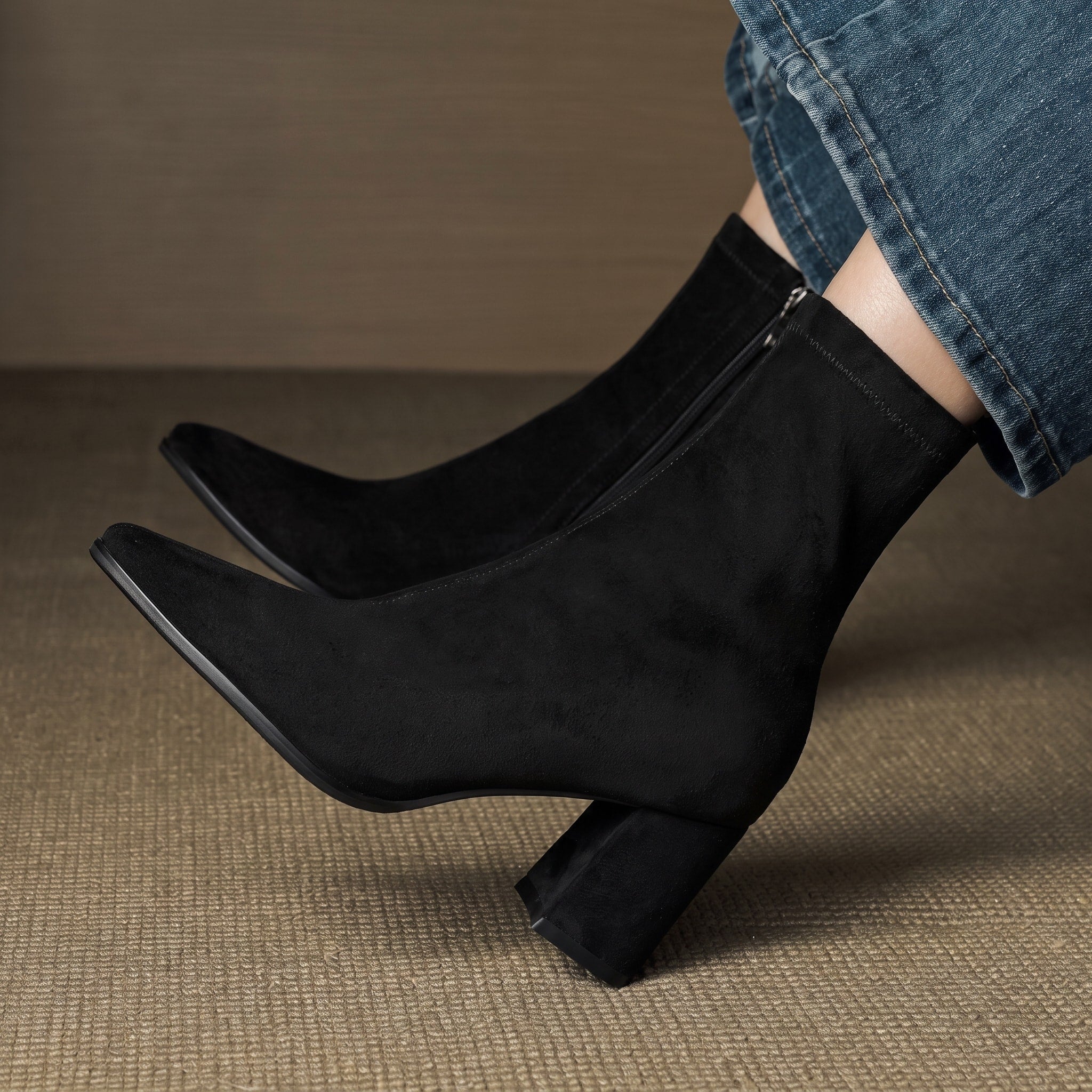 Charlotte - Women's Block Heel Ankle Boots with Pointed Toe - Boots - Black - Davies & Cooper