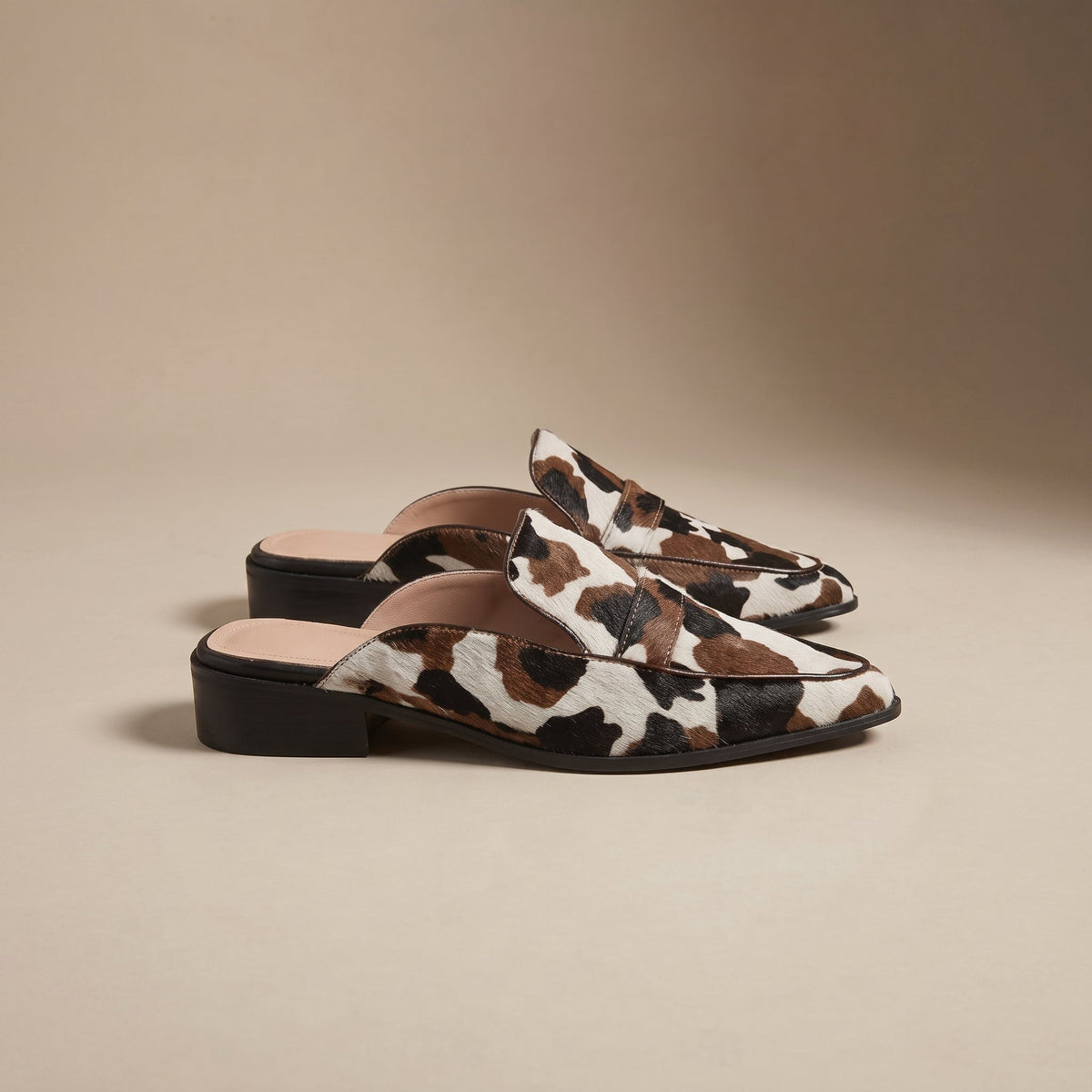 Daisy - Women's Cow Print Pointed Toe Low Block Heel Mules - Sandals - Brown - Davies & Cooper