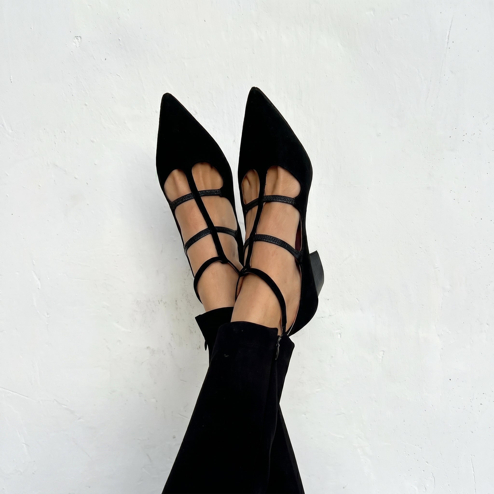 Daisy - Women's Pointed Toe Multi - Strap Kitten Heel Pumps - Heels - Black - Davies & Cooper