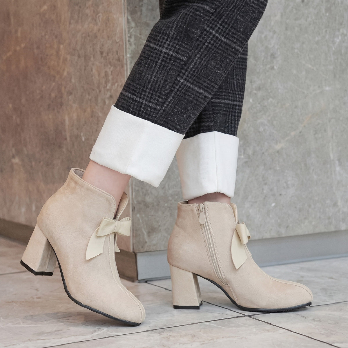 Eliza - Women's Block Heel Ankle Boots with Bow Detail - Boots - Beige - Davies & Cooper