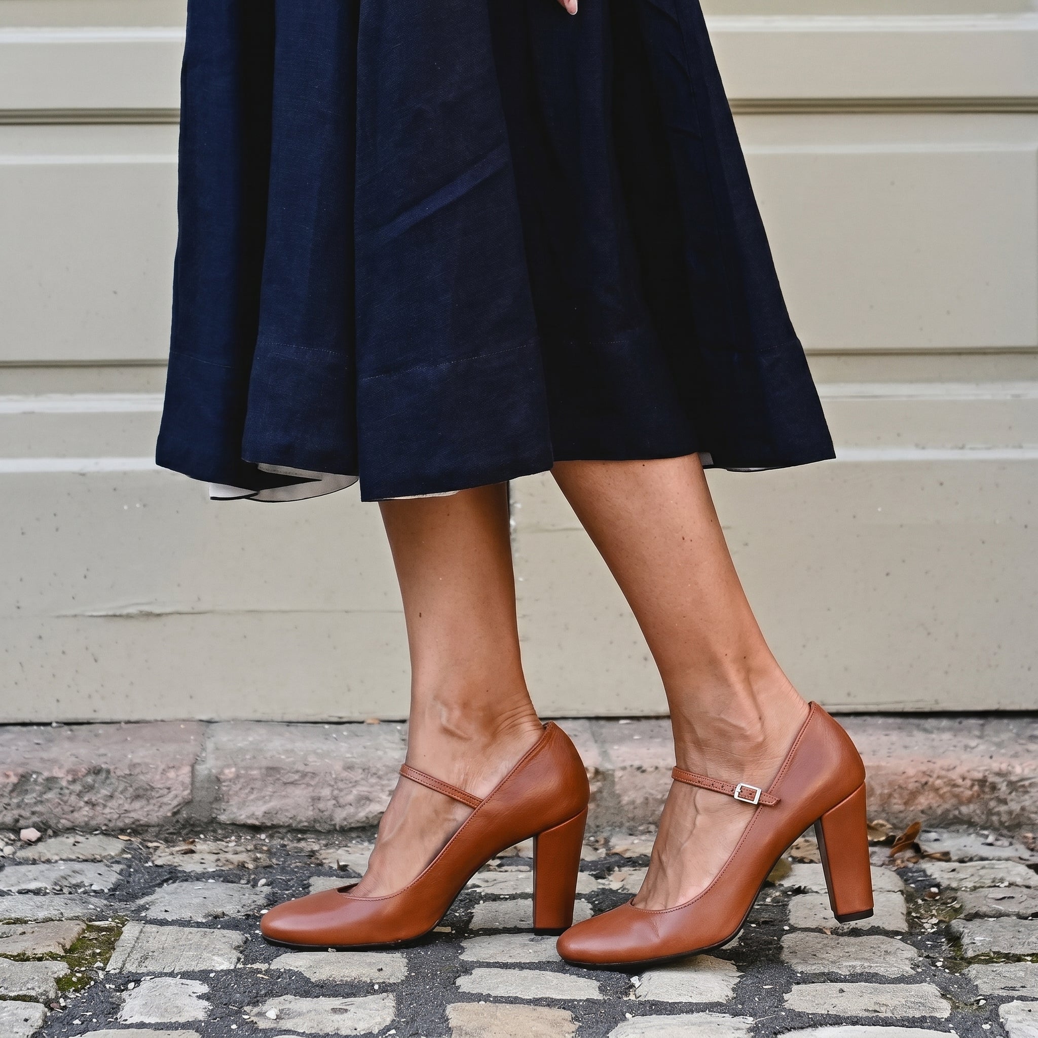 Eliza - Women's Mary Jane Block Heel Pumps with Buckle Strap - Sandals - Brown - Davies & Cooper