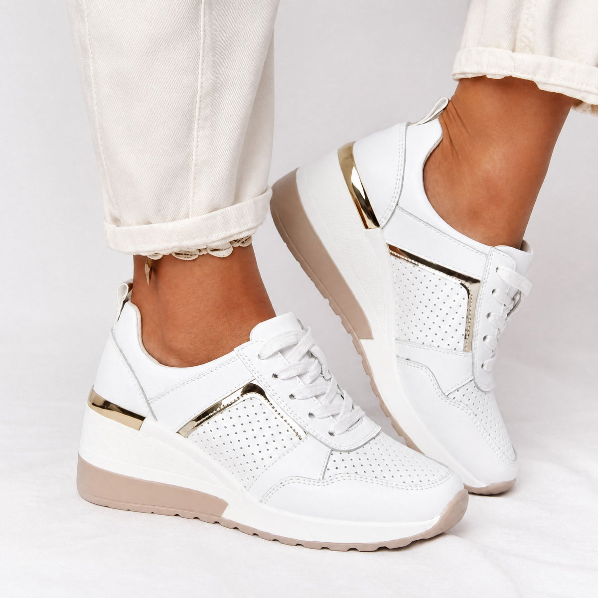 Elsie - Women's Orthopaedic Wedge Trainers with Metallic Panel - Sneakers - White - Davies & Cooper