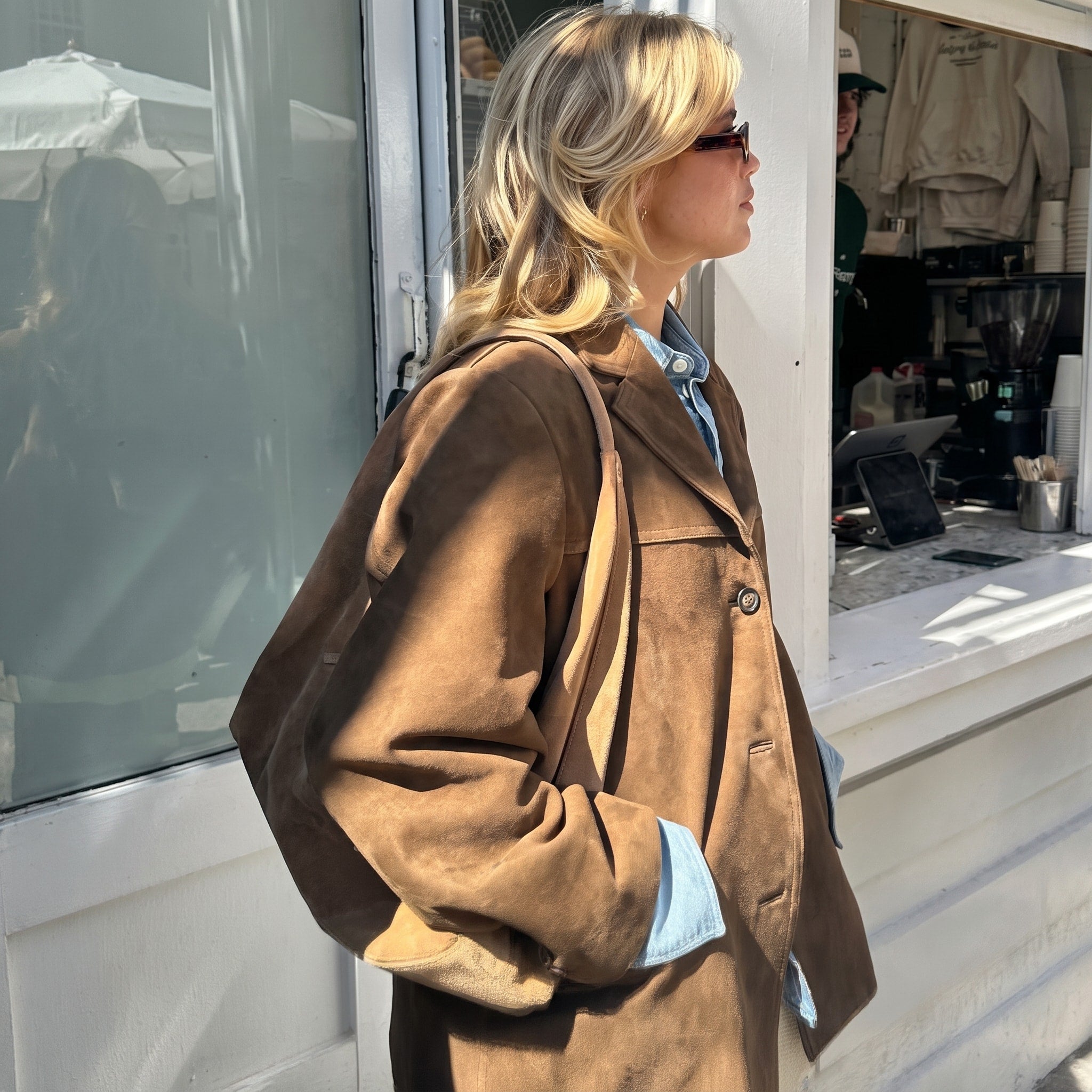 Isabella - Women's Oversized Button-Front Jacket with Notched Lapel