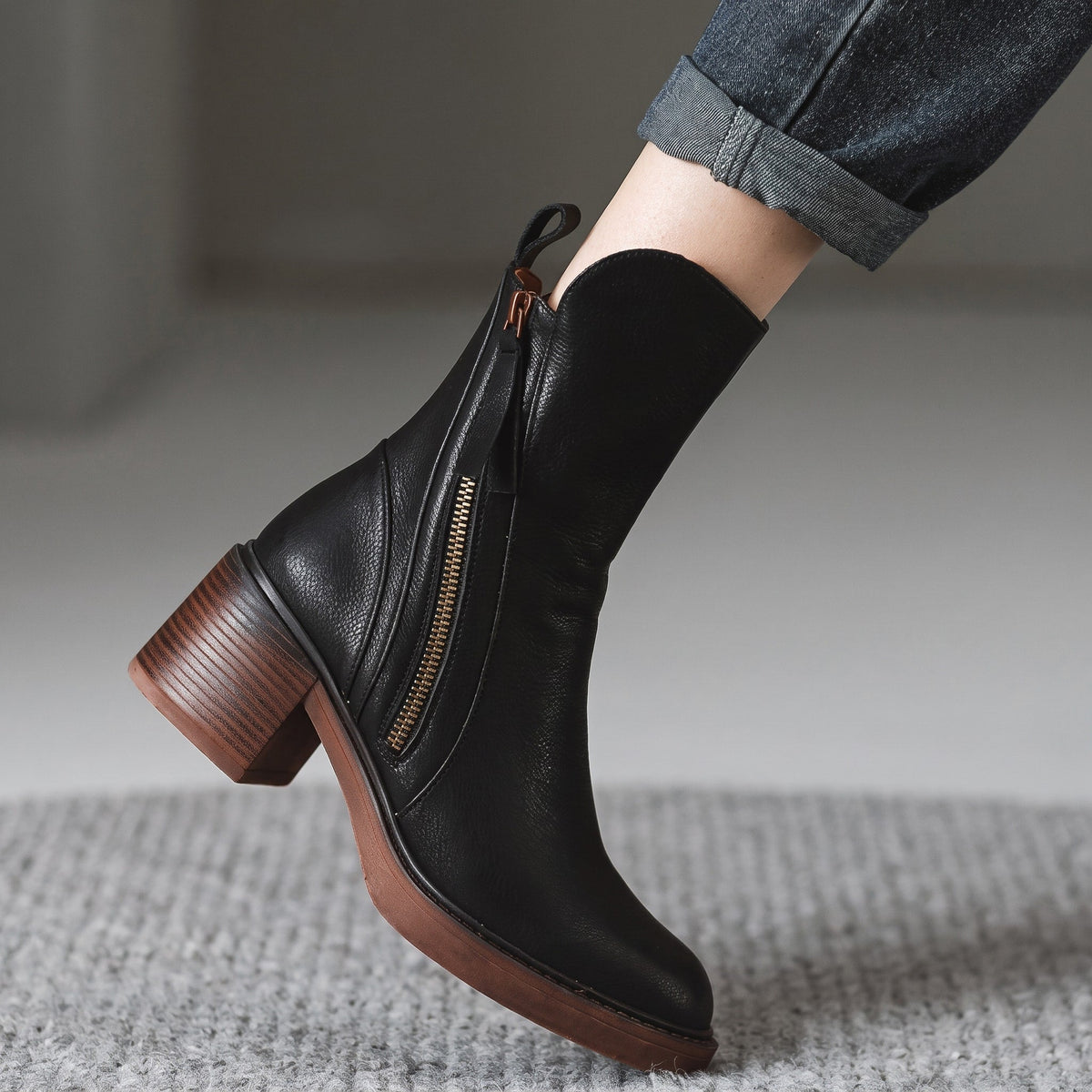 Freya - Women's Pointed Toe Block Heel Ankle Boots with Zip Fastening - Boots - Black - Davies & Cooper