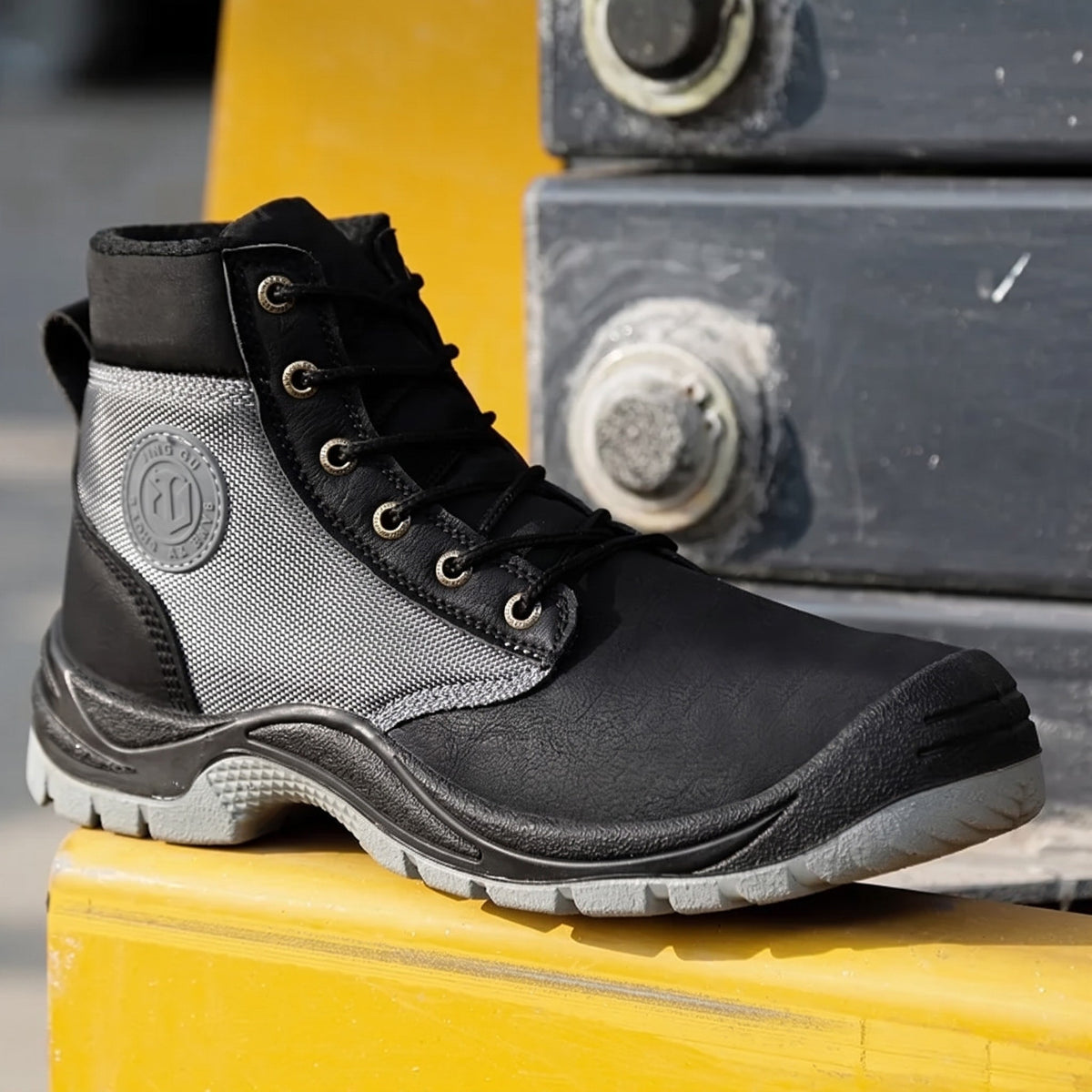 James - Men's Orthopaedic Lace-Up Ankle Boots with Steel Toe Protection - Safety Boots - Black - Davies & Cooper