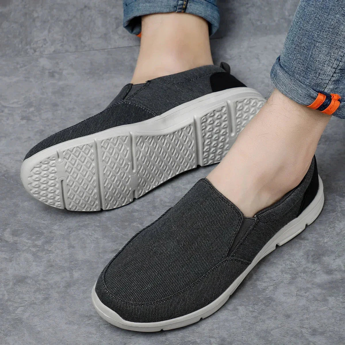 Jonas - Men's Orthopaedic Slip-On Trainers with Cushioned Sole