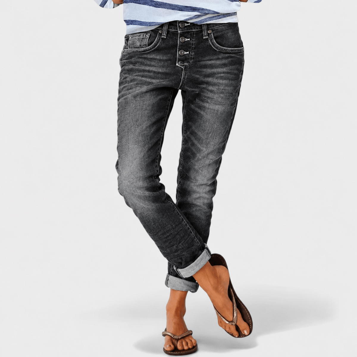Leni - Women's Distressed Wide-Leg Button-Fly Tapered Jeans - Jeans - Black - Davies & Cooper