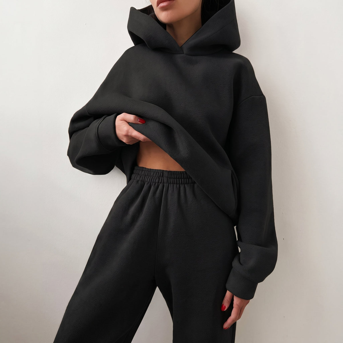 Lola - Women's Oversized Hoodie and Jogger Co-ord Set - Outfit Sets - Black - Davies & Cooper