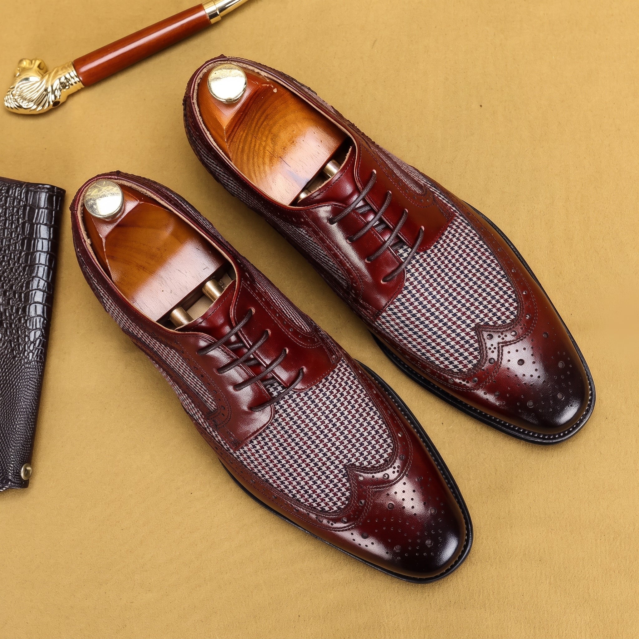 Oliver - Men's Formal Wingtip Brogue Wedding Derby Shoes - Men's Shoes - Red - Davies & Cooper
