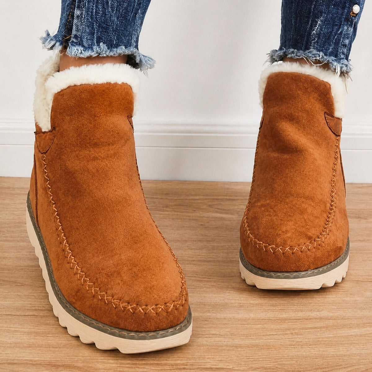 Sophie - Women's Faux Fur-Lined Ankle Boots with Thick Sole - Boots - Brown - Davies & Cooper