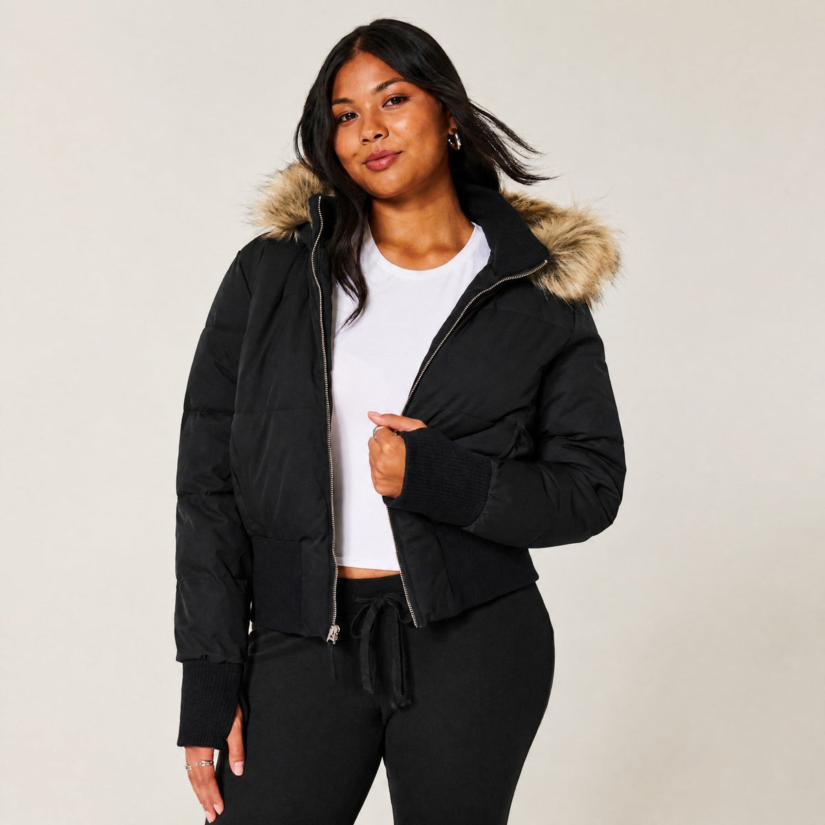 Sophie - Women's Quilted Cropped Puffer Jacket with Faux Fur Hood - Puffer Jacket - Black - Davies & Cooper