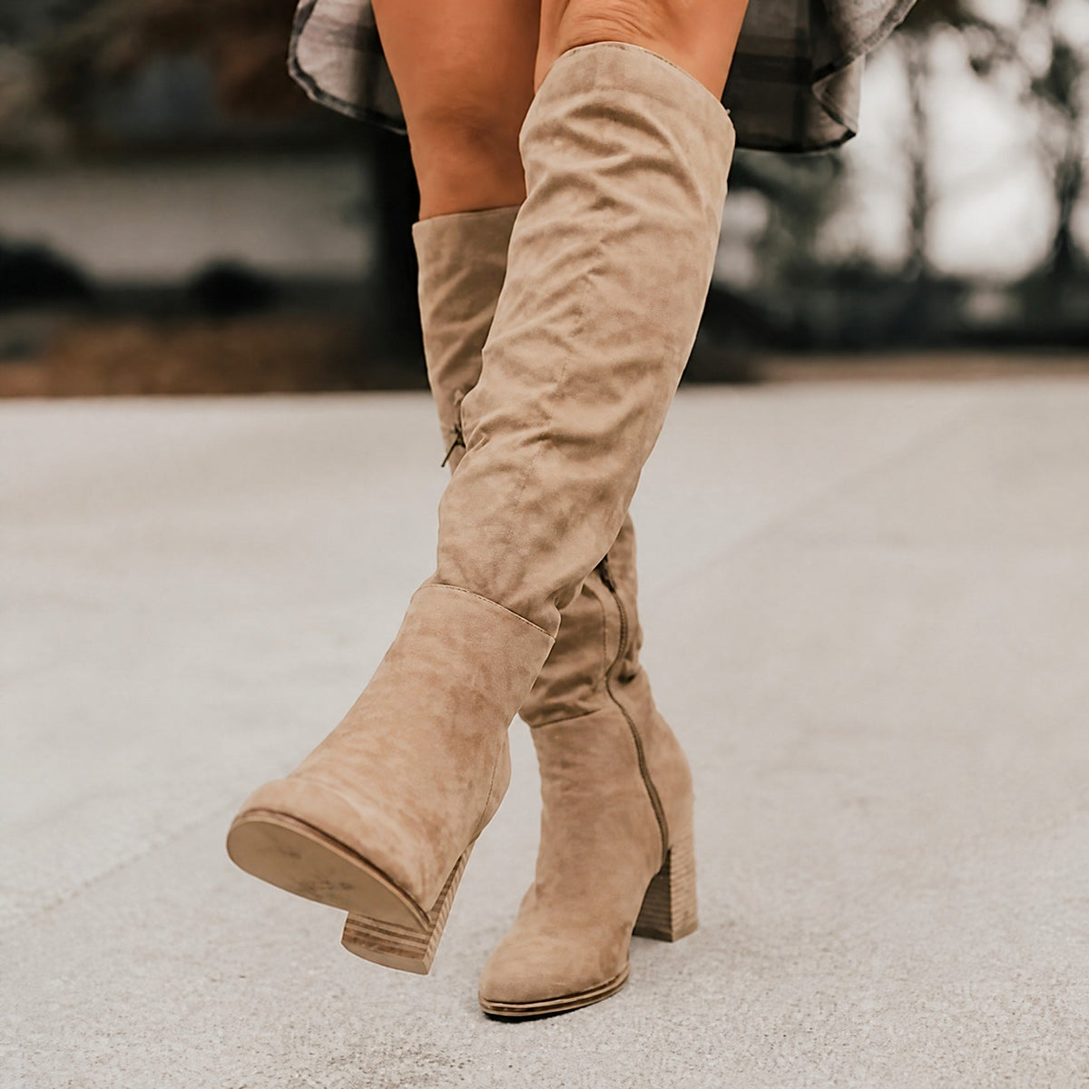 Sophie - Women's Slouch Knee-High Suede-Look Boots with Block Heel - Boots - Beige - Davies & Cooper