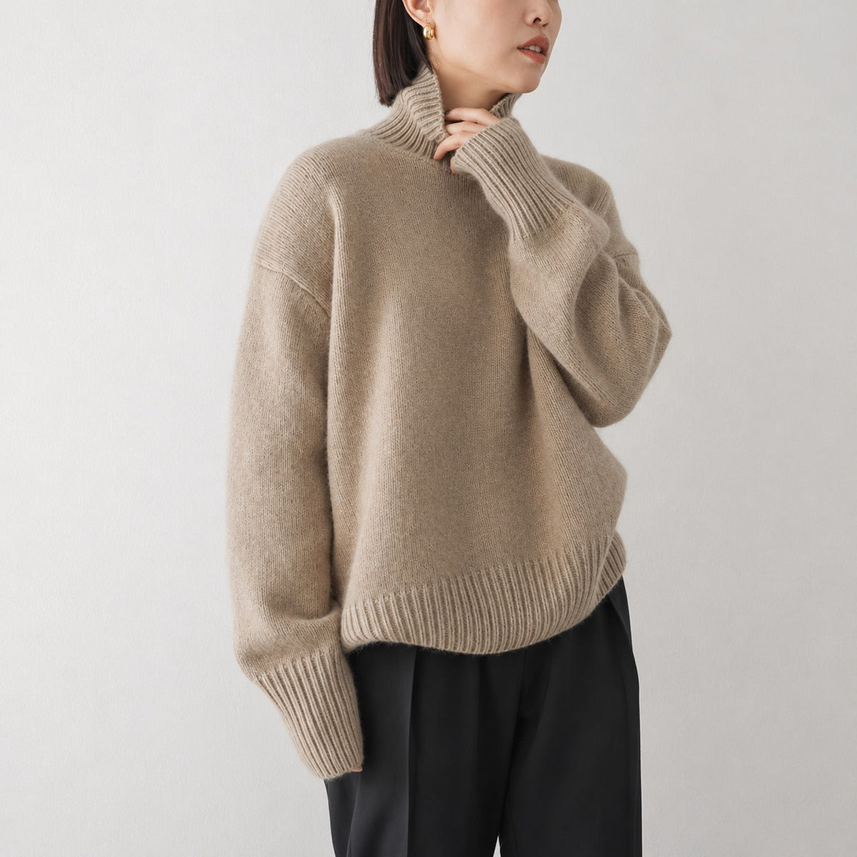Sophie - Women's Turtleneck Jumper with Ribbed Cuffs - Sweaters - Khaki - Davies & Cooper