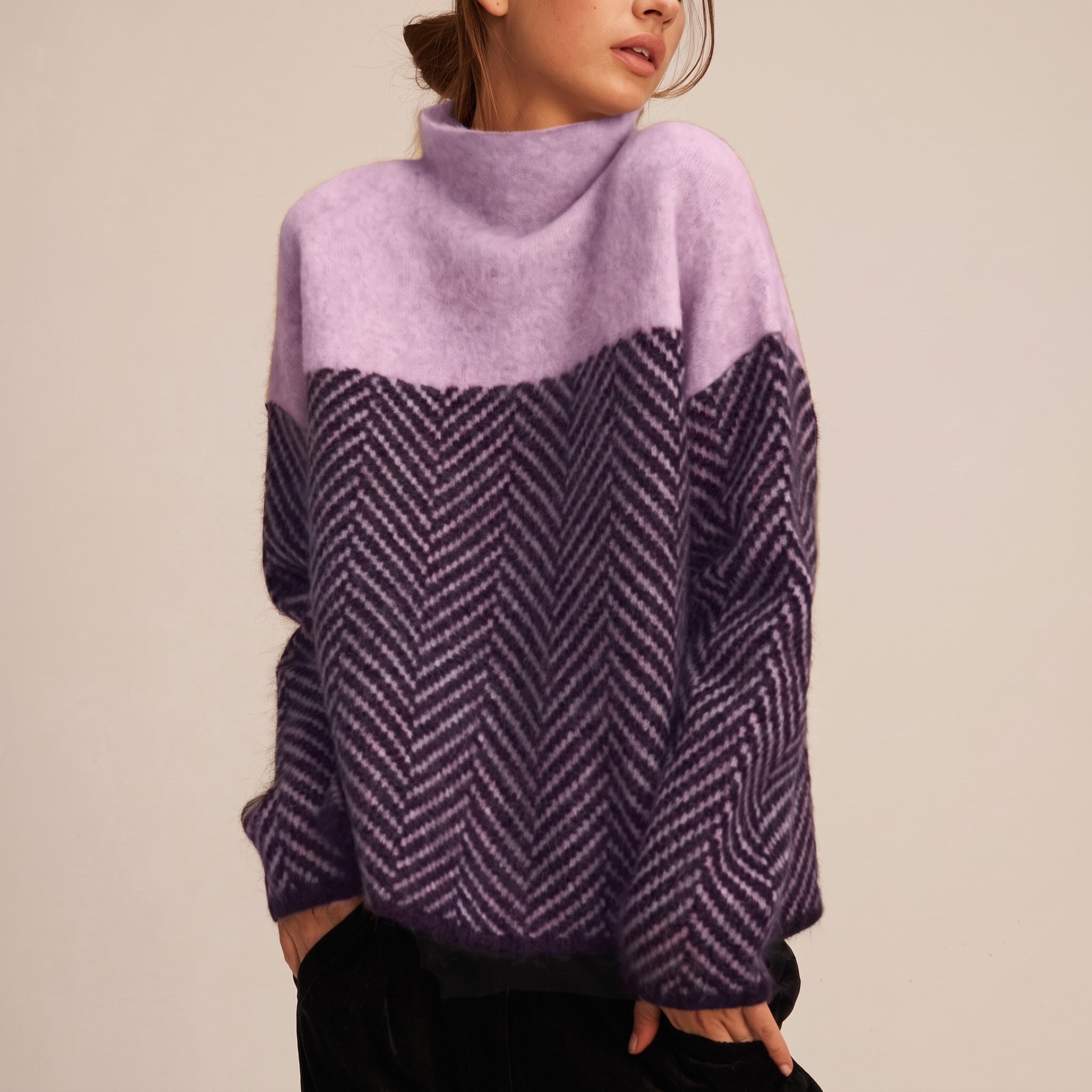 Charlotte - Women's Chevron Turtleneck Jumper with Colour-Block Funnel