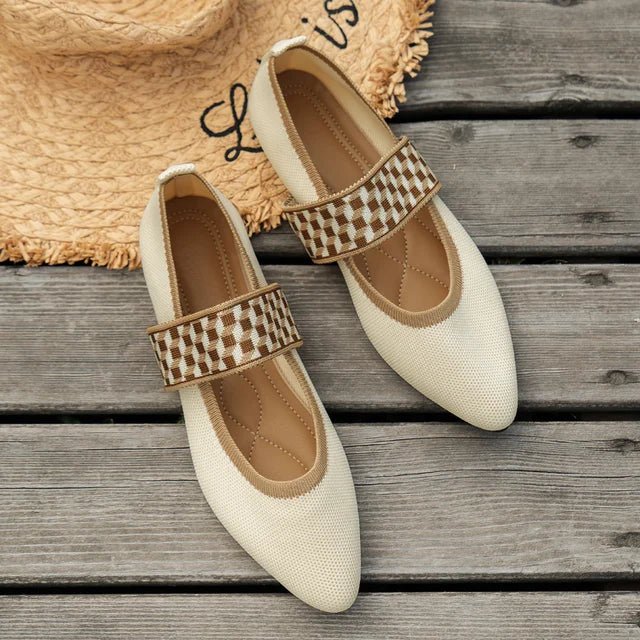 Clara - Women's Pointed Toe Mary Jane Flats