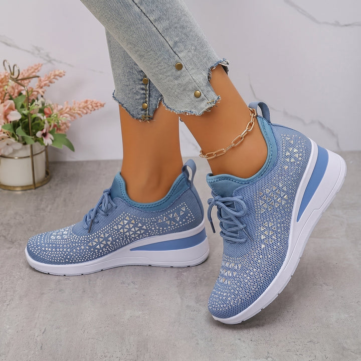 Amber - Women's Breathable Low-Top Platform Trainers