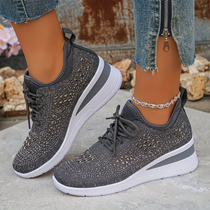 Amber - Women's Breathable Low-Top Platform Trainers