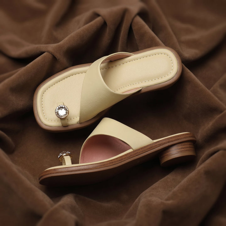 Daisy - Women's Asymmetric Cross Strap Sandals