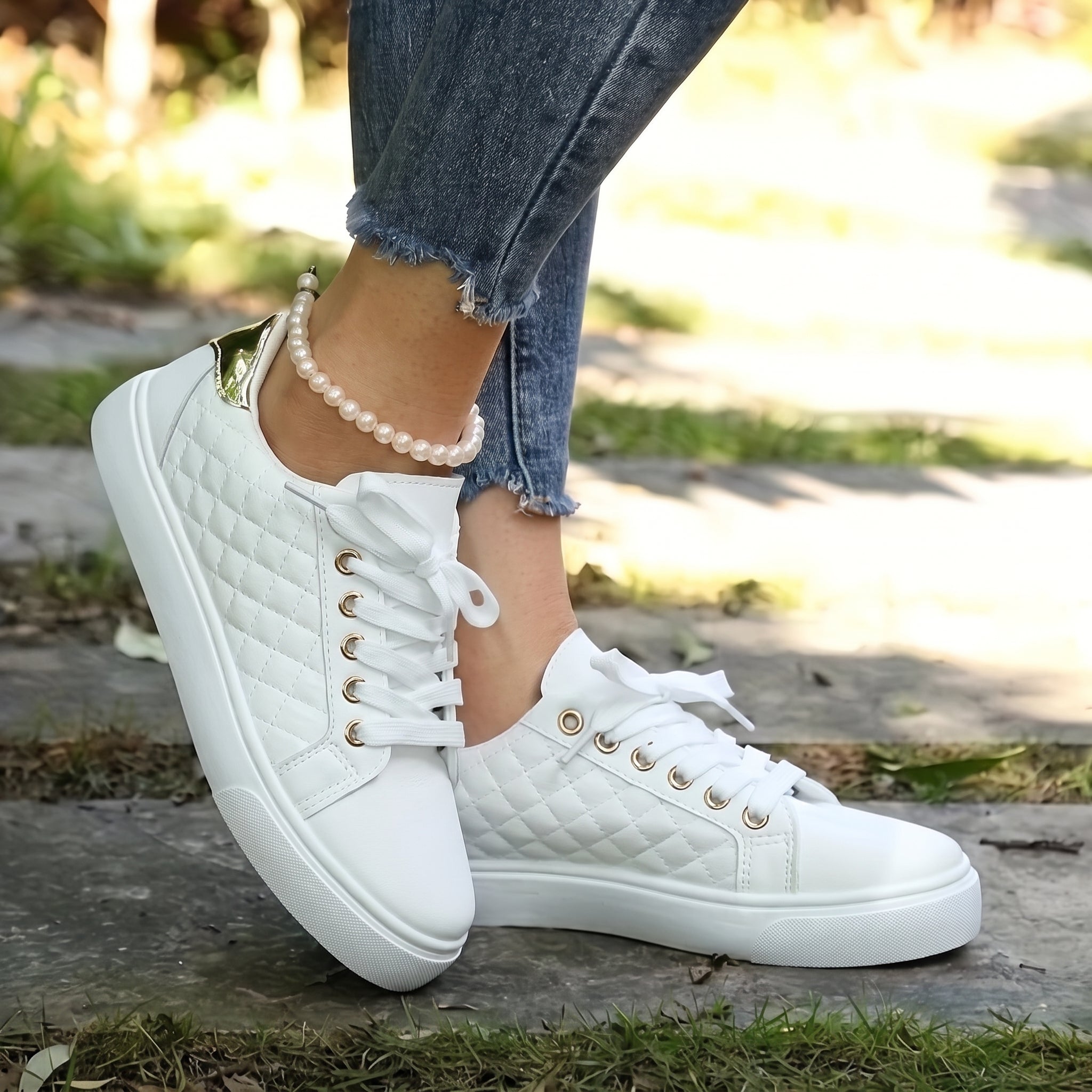 Alice - Women's Orthopaedic Quilted Low-Top Trainers