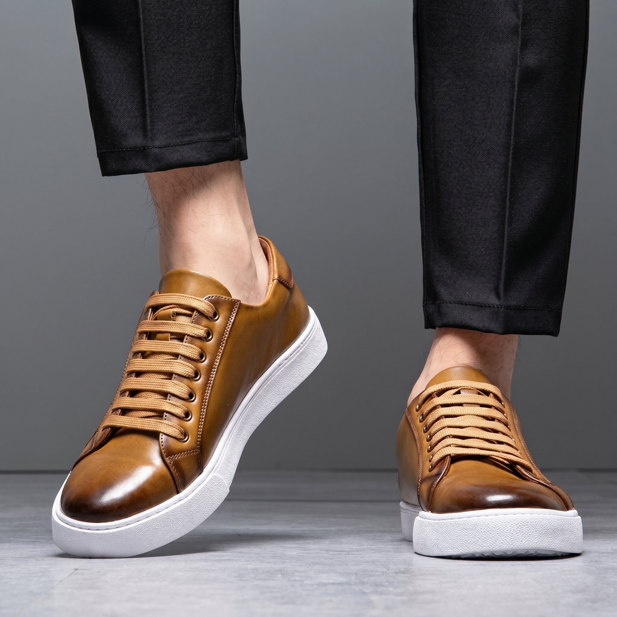 Jonas - Men's Classic Minimalist Low-Top Trainers
