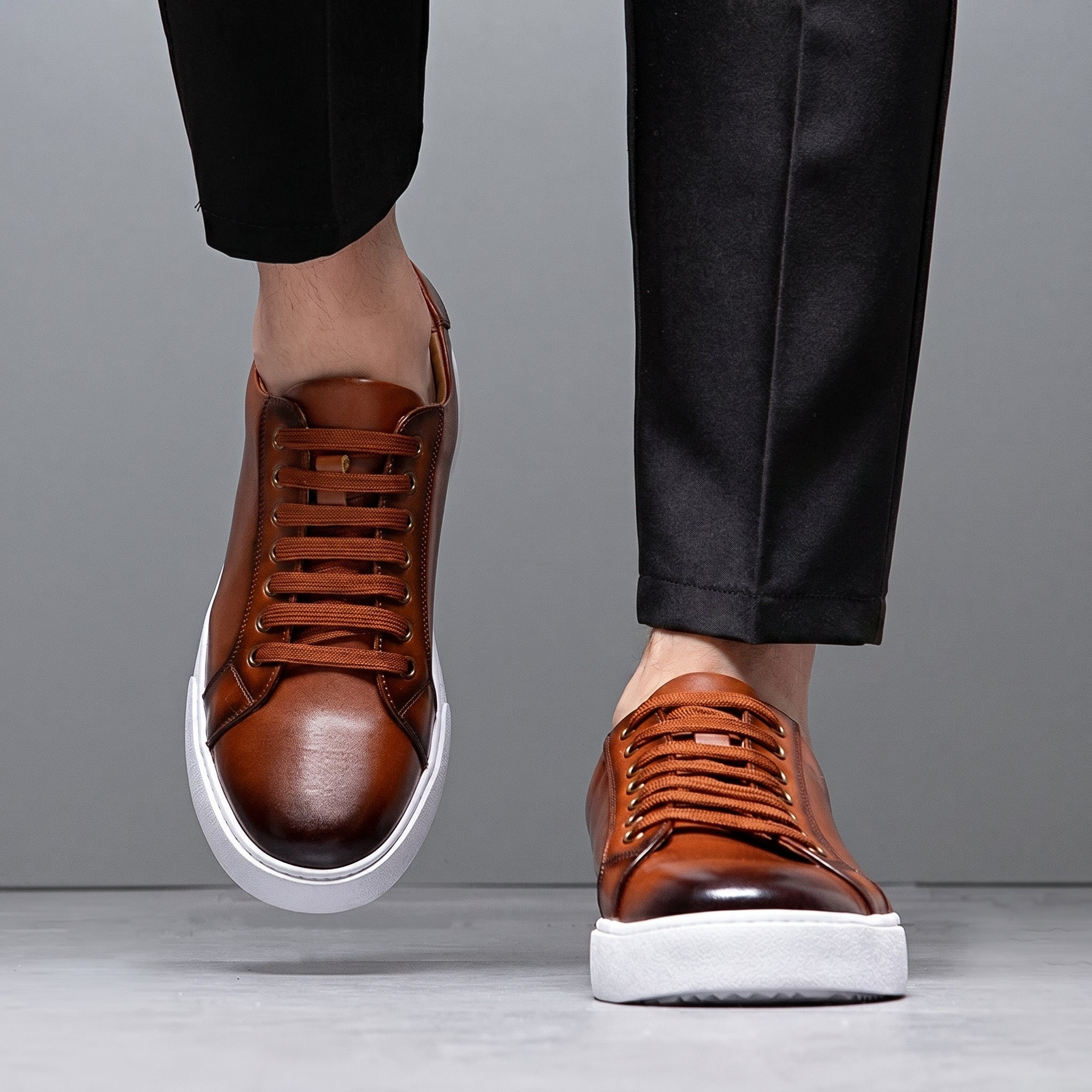 Jonas - Men's Classic Minimalist Low-Top Trainers
