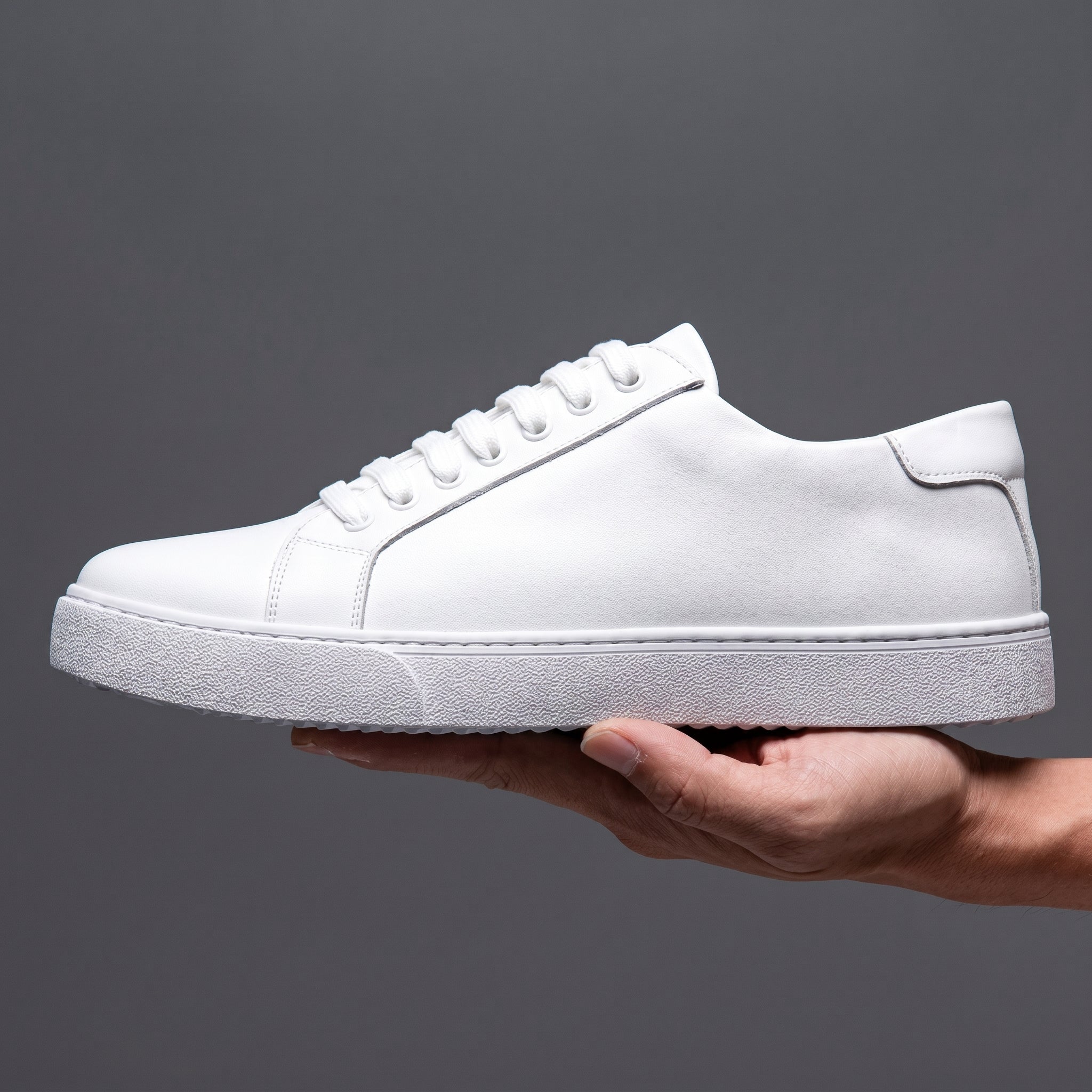 Jonas - Men's Classic Minimalist Low-Top Trainers