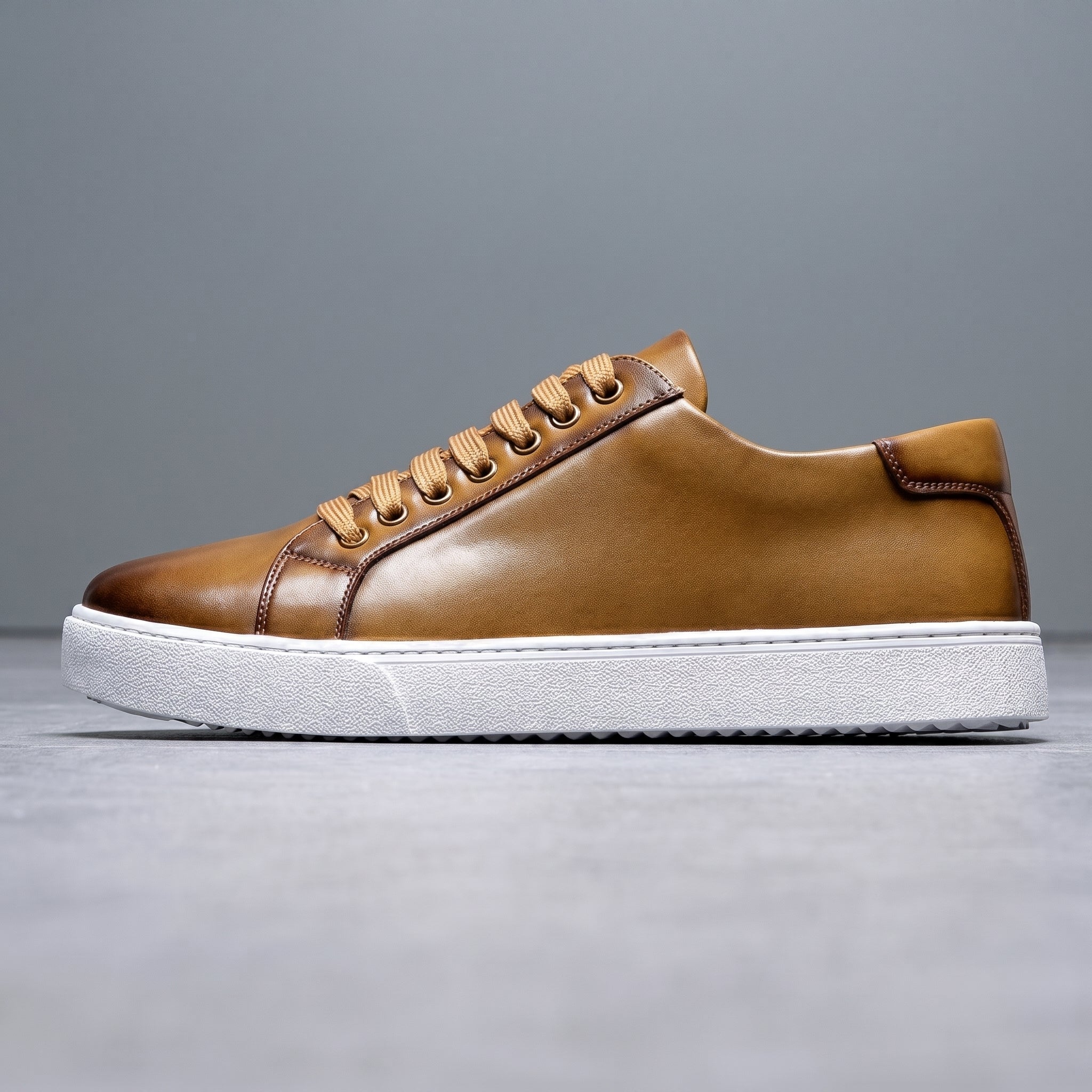 Jonas - Men's Classic Minimalist Low-Top Trainers