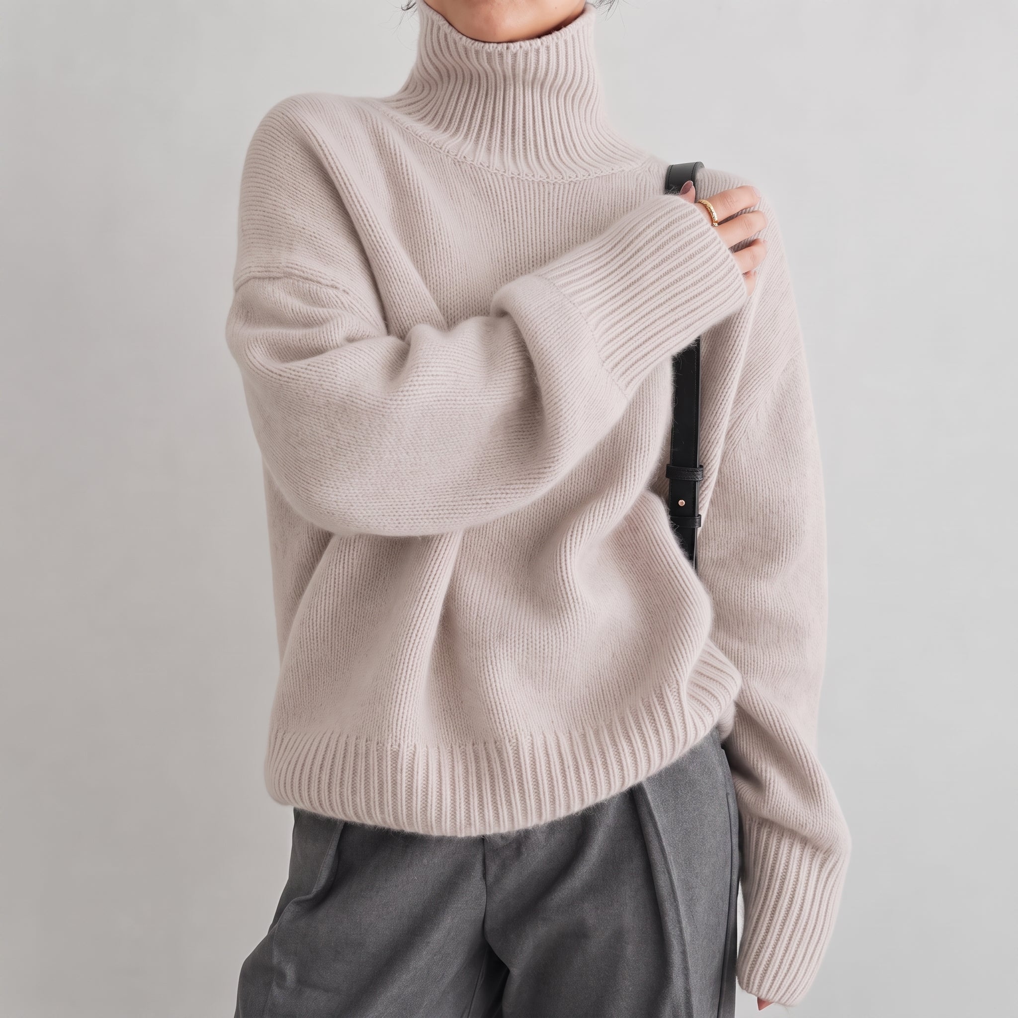 Chloe - Women's Oversized Turtleneck Knit Jumper with Ribbed Cuffs