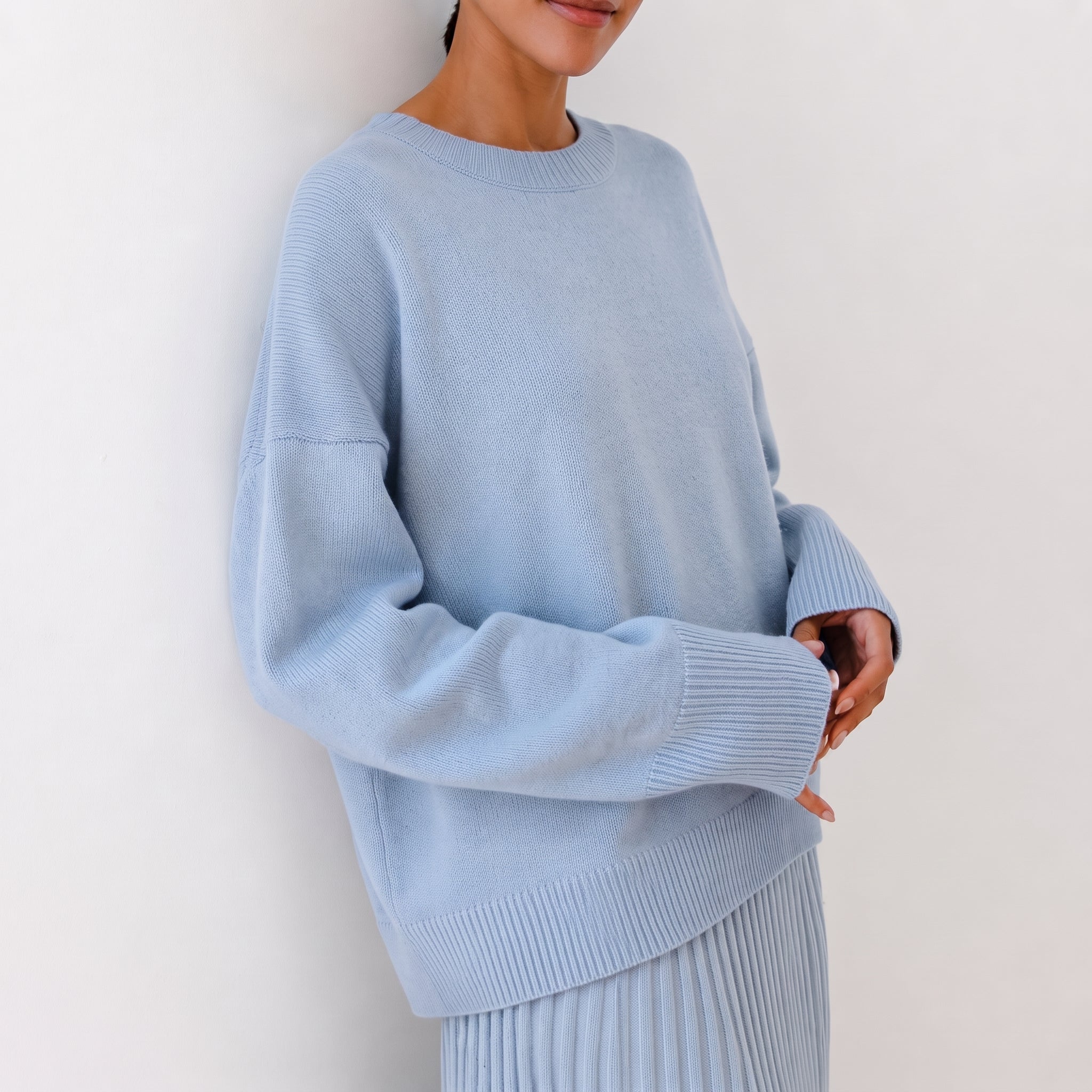 Sophie - Women's Oversized Crewneck Knit Jumper with Ribbed Cuffs