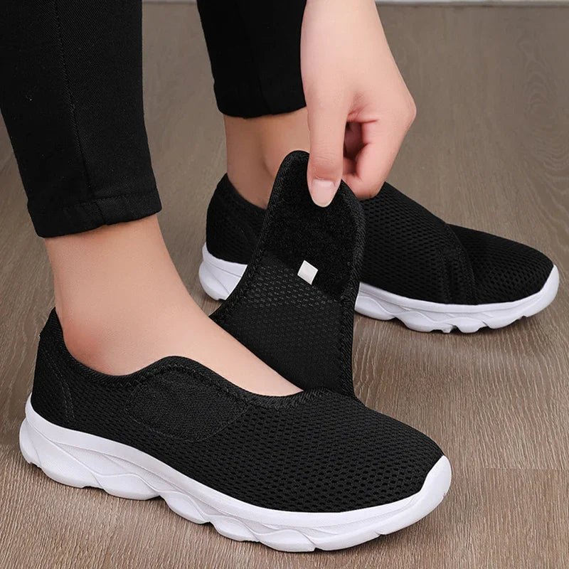 Alan - Unisex Orthopaedic Slip-On Trainers with Adjustable Strap - Sneakers - Black / White - Davies & Cooper