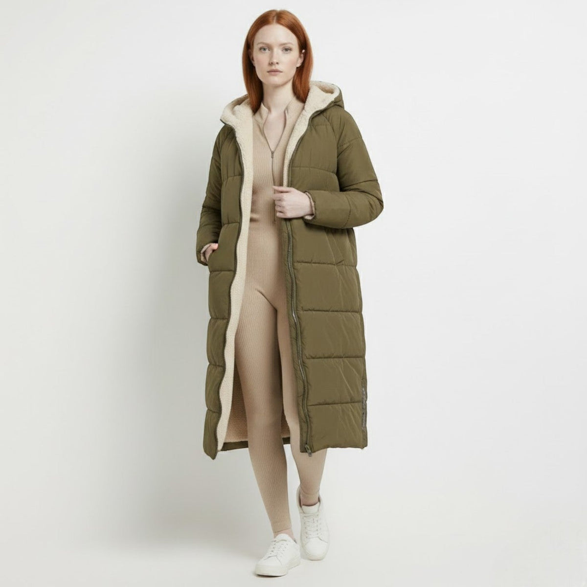 Alessia – Women's Winter Reversible Jacket - Puffer Jacket - Black - Davies & Cooper