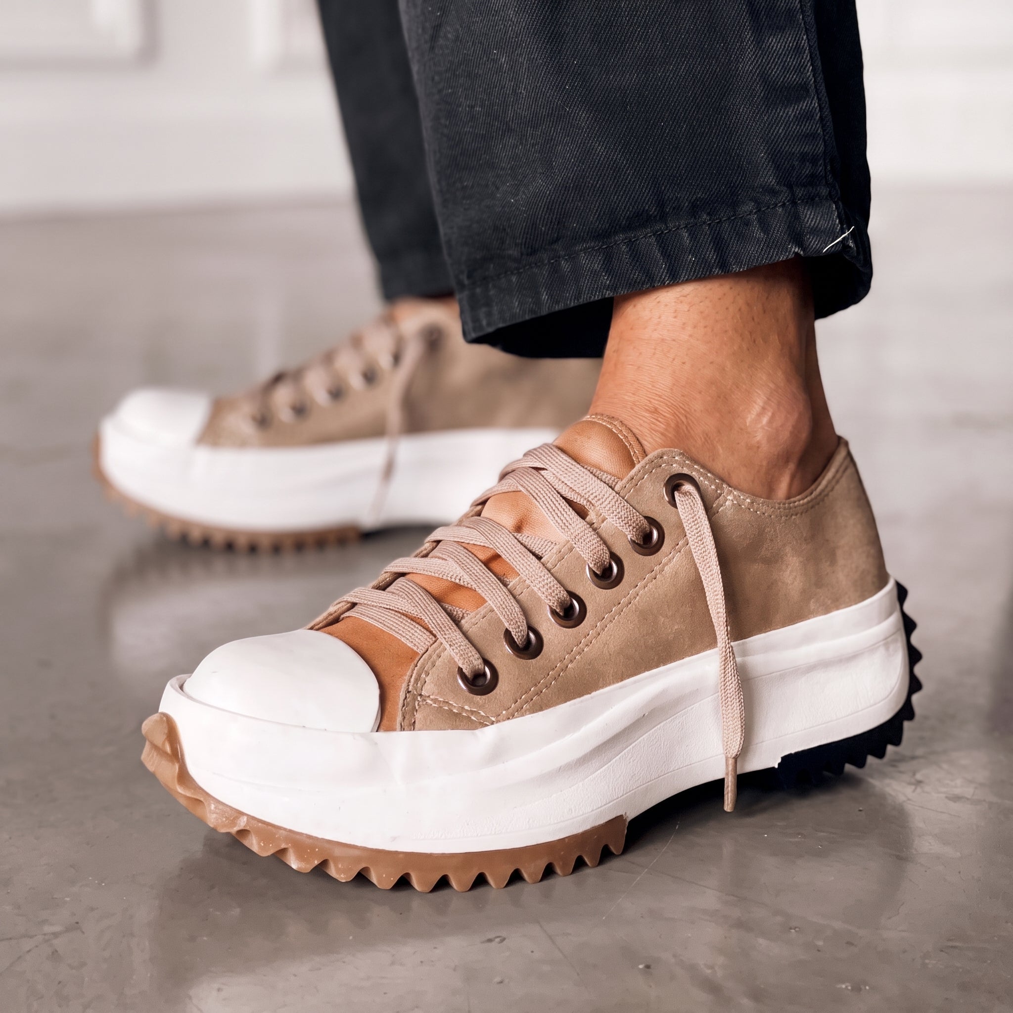 Alice - Women's Orthopaedic Platform Trainers with Chunky Sole - Sneakers - Beige - Davies & Cooper