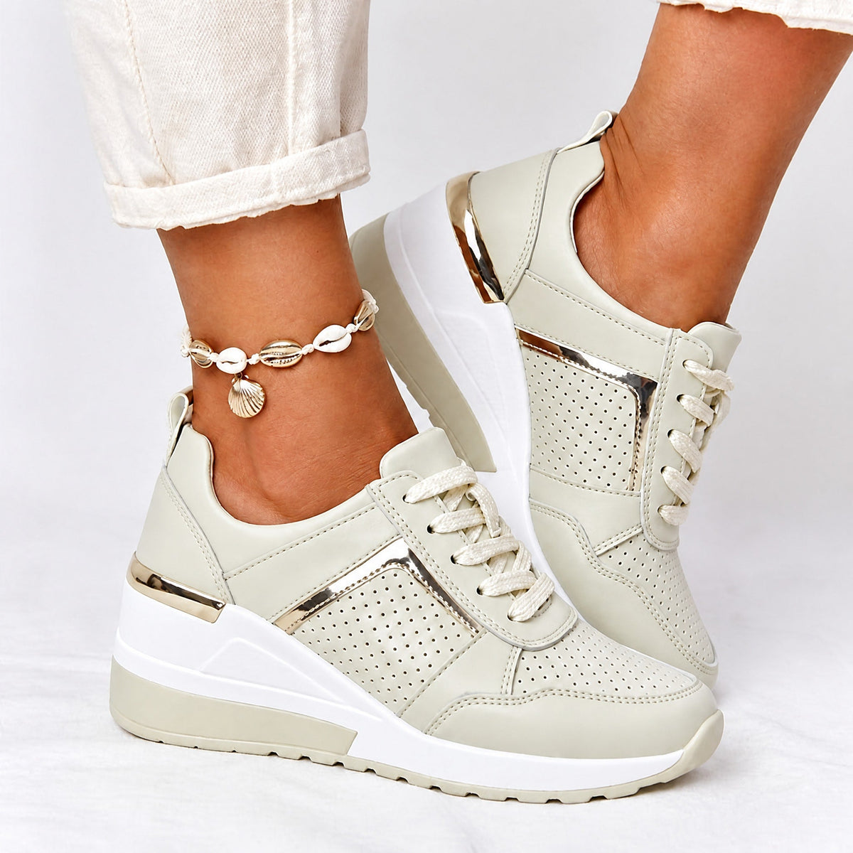 Amelia - Women's Orthopaedic Wedge Trainers with Metallic Panel Detail - Sneakers - Beige - Davies & Cooper