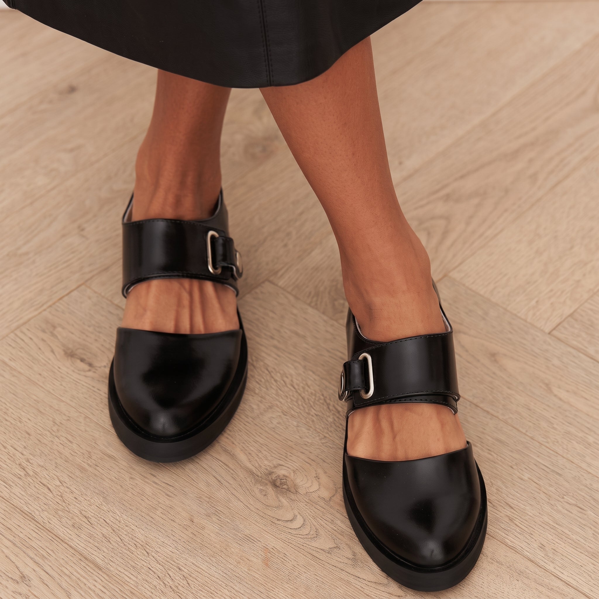 Aubrey - Women's Flat Mary Jane Shoes with Buckle Strap - Sandals - Black - Davies & Cooper