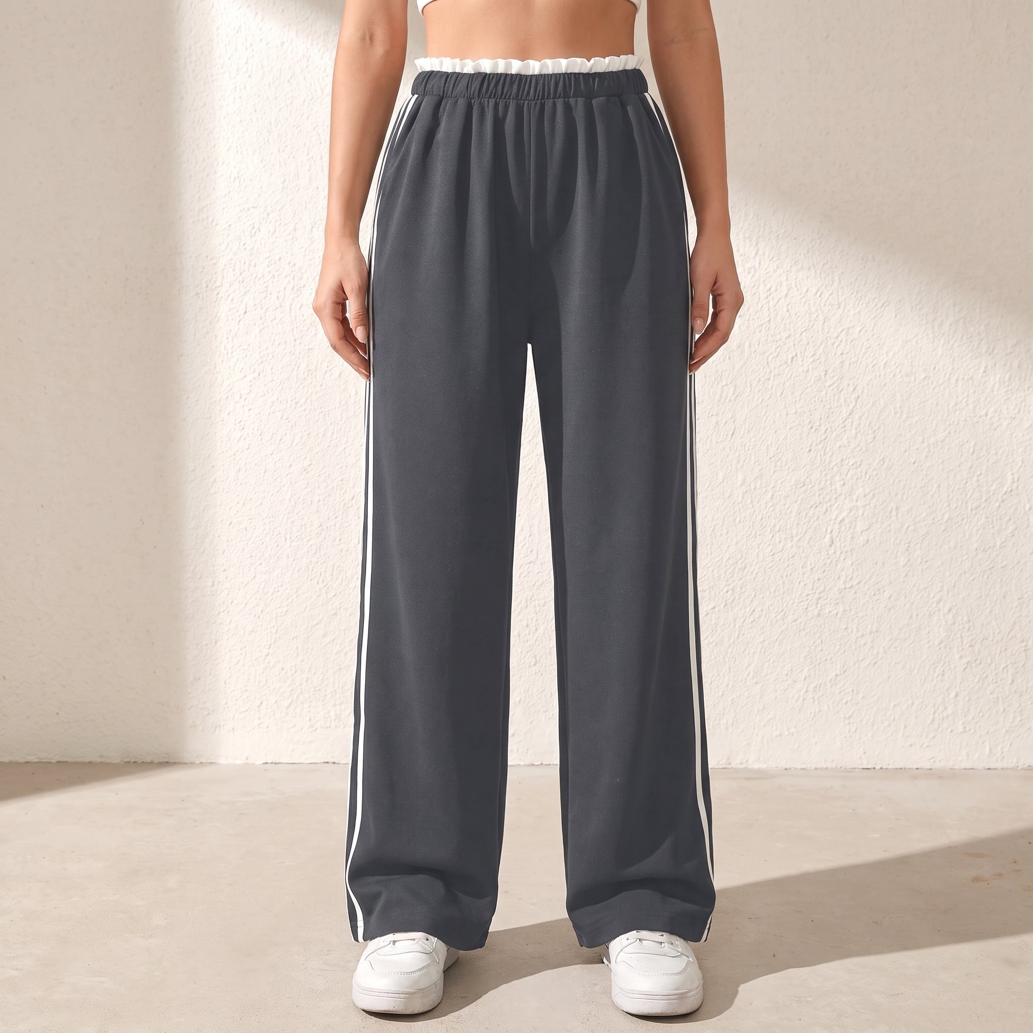 Beatrice - Women's High-Waisted Wide-Leg Joggers - Joggers - Grey - Davies & Cooper