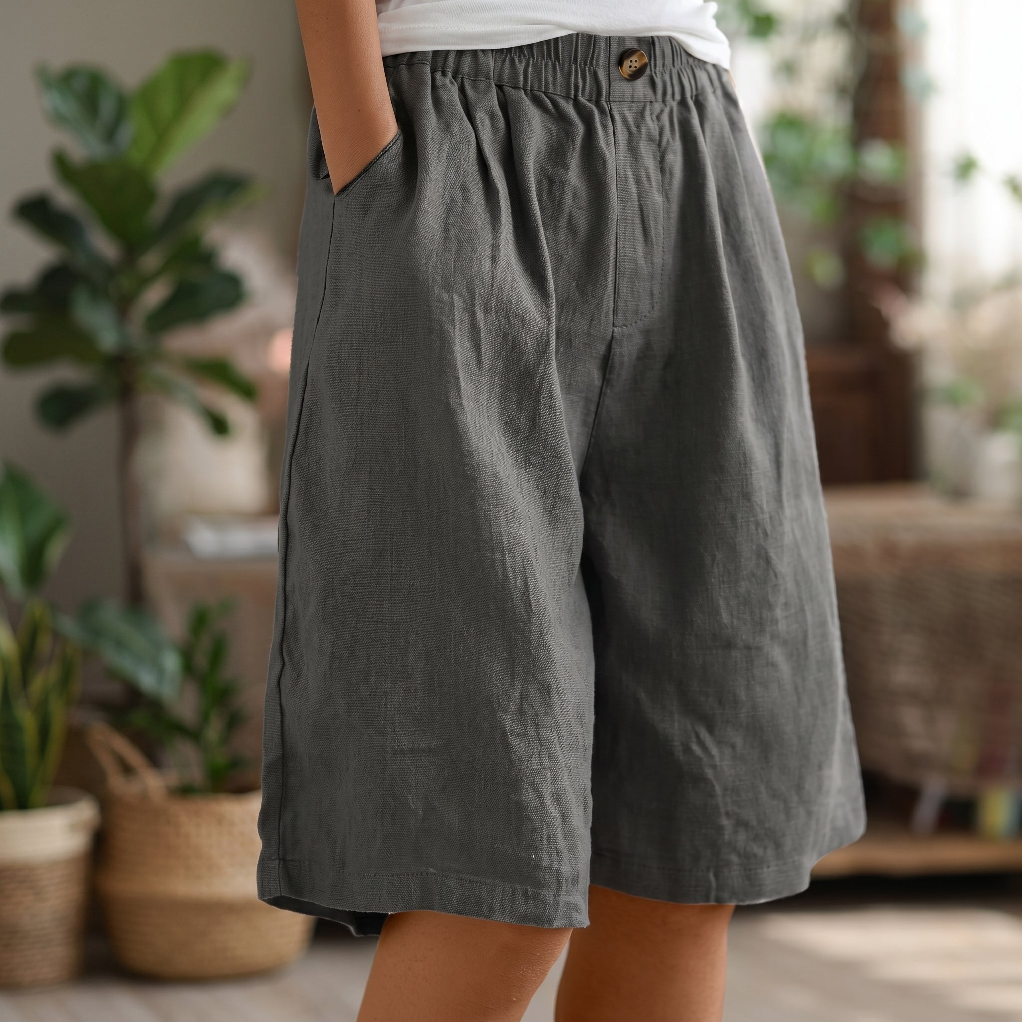 Bella - Women's Summer High-Waisted Shorts - Shorts Women - Grey - Davies & Cooper