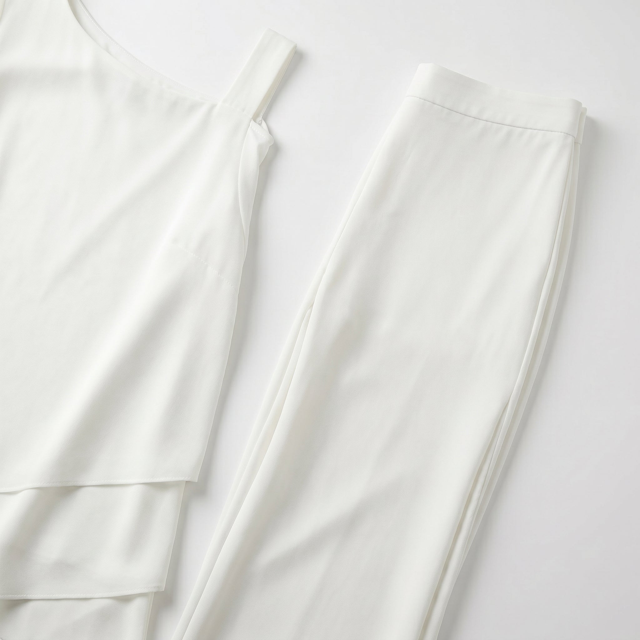 Bianca - Women's 2 - Piece Trouser Set with Layered Sleeves - Set - White - Davies & Cooper