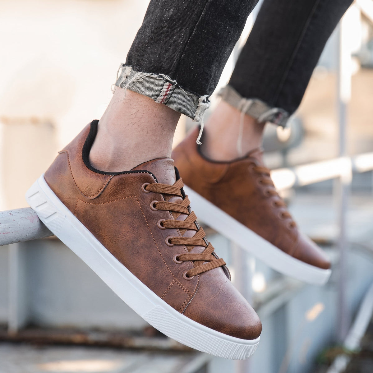 Charlie - Men's Round Toe Lace-Up Trainers with Contrast Sole - Sneakers - Brown - Davies & Cooper