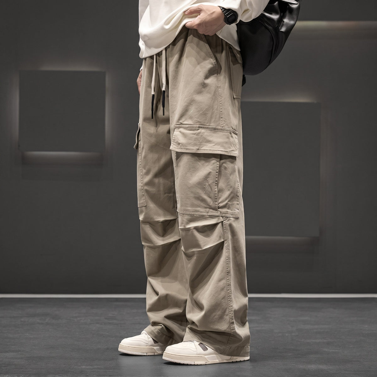 Charlie - Men's Wide-Leg Cargo Trousers with Drawstring Waist - Cargo Pants - Khaki - Davies & Cooper