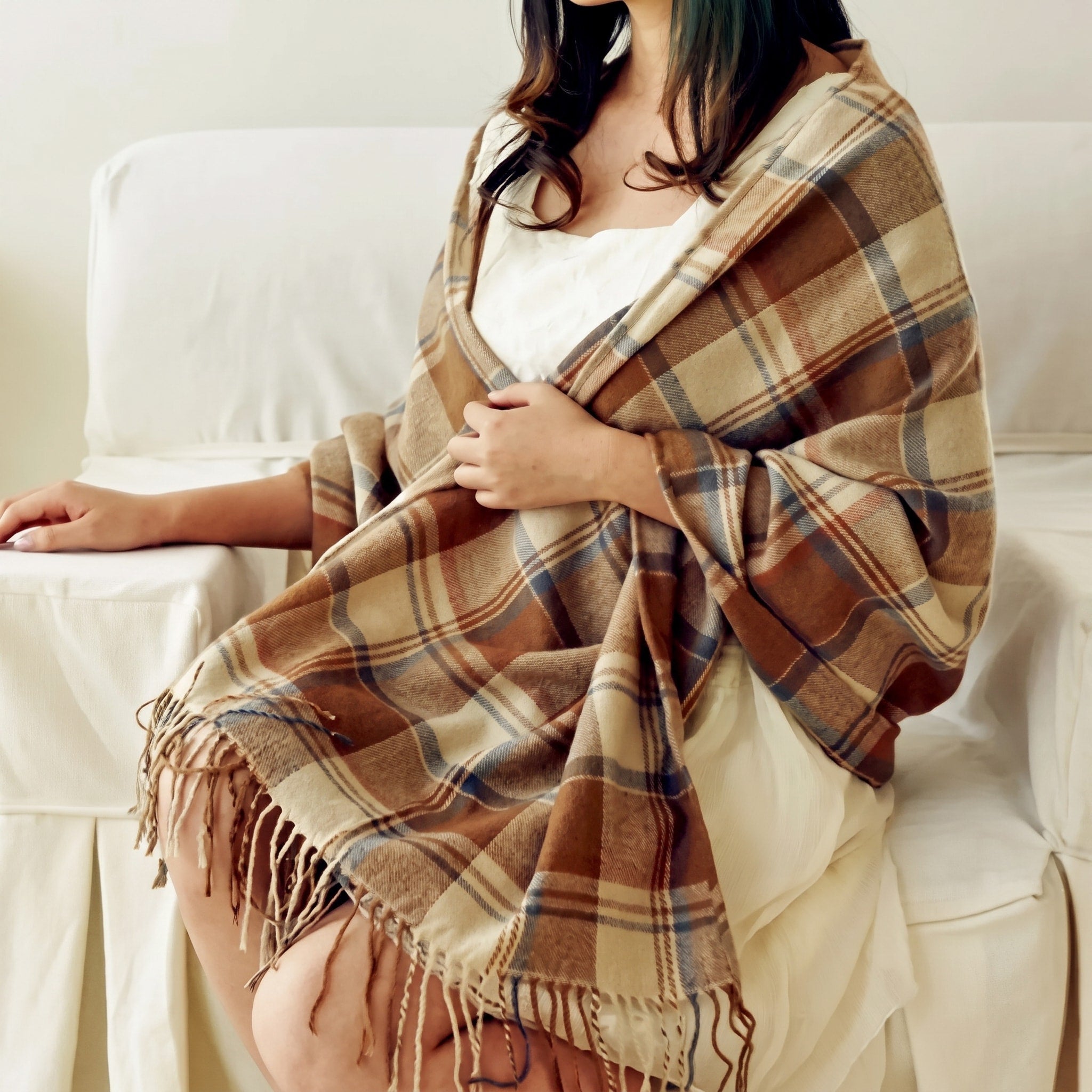 Coleen - Women's Fringed Tartan Wrap Scarf with Tassel Trim - Black - Davies & Cooper