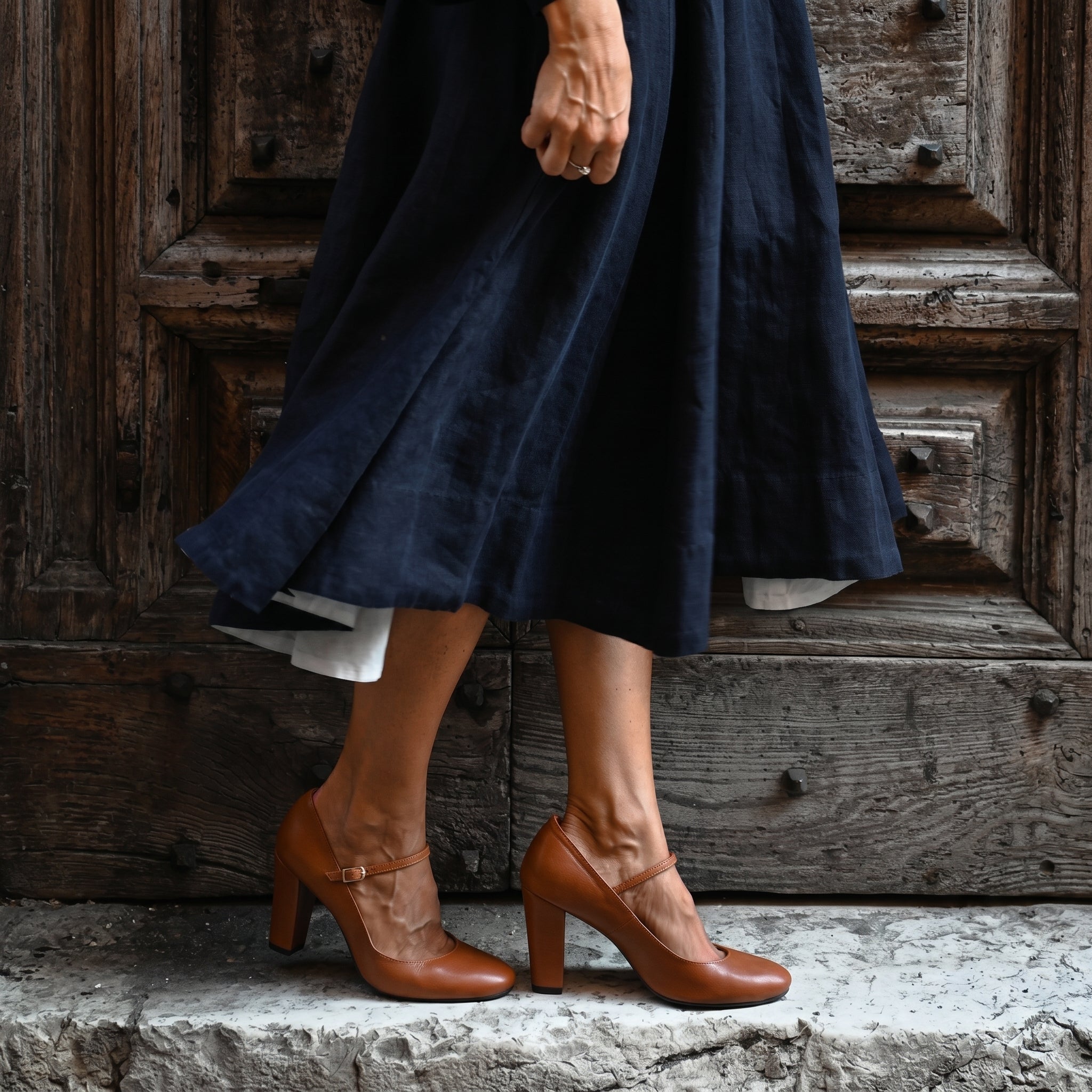 Eliza - Women's Mary Jane Block Heel Pumps with Buckle Strap - Sandals - Brown - Davies & Cooper