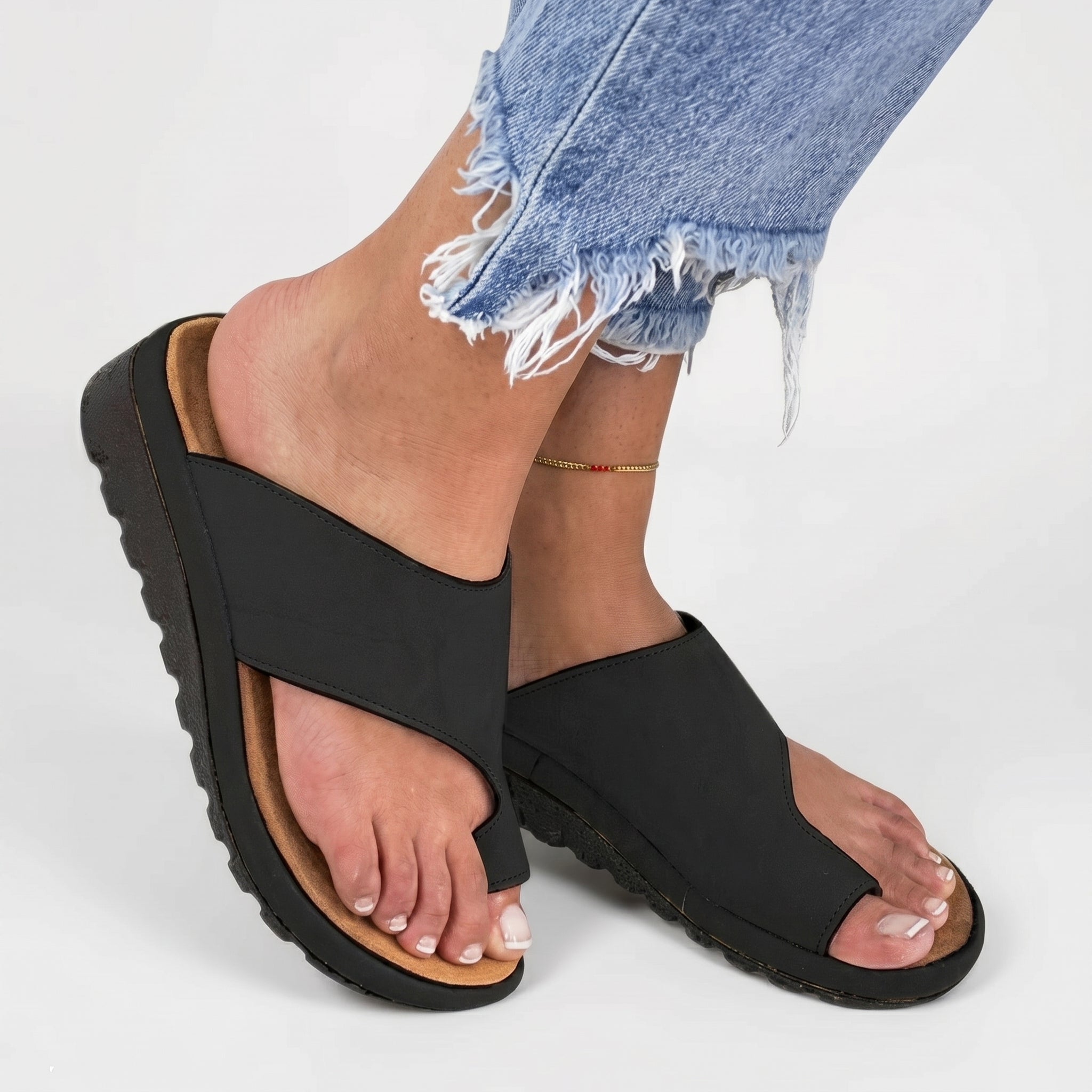 Fiona - Women's Orthopaedic Toe Ring Wedge Sandals - Sandals - Black - Davies & Cooper